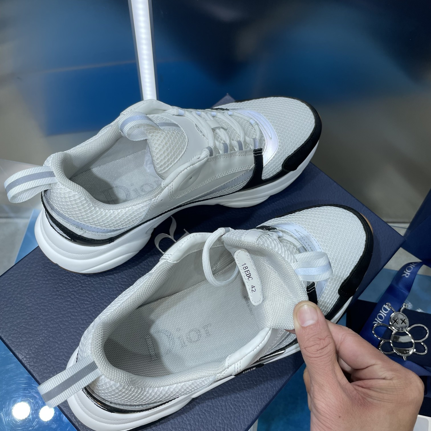 UA Dior B22 white Sneaker