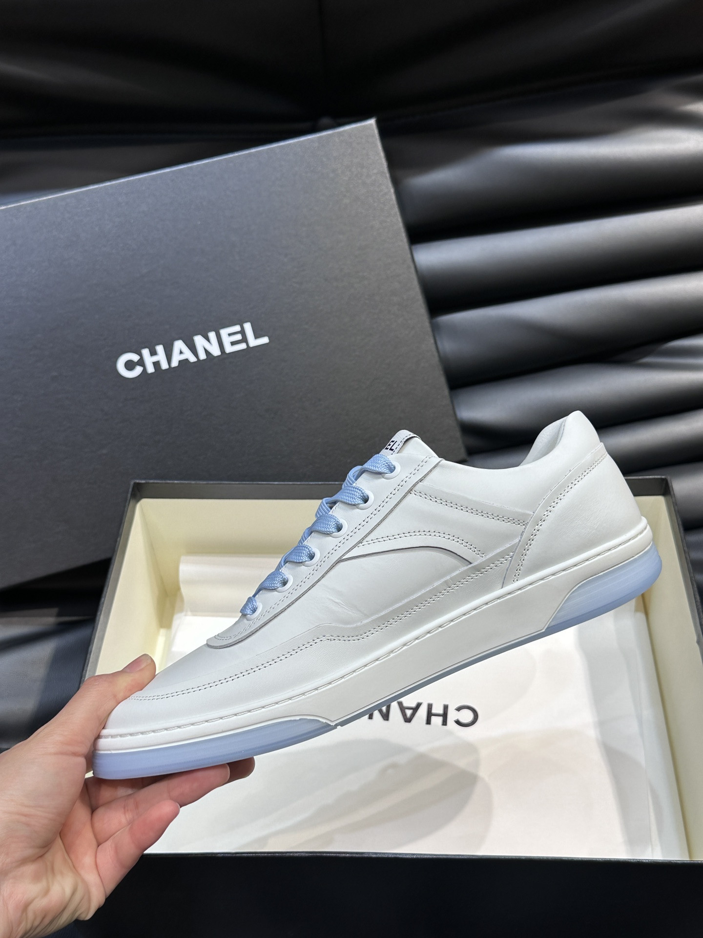 UA CHANEL SNEAKER Calfskin