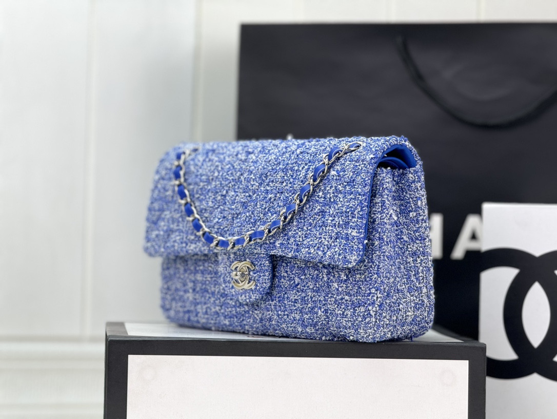 CHANEL CLASSIC 11.12 HANDBAG Tweed & Silver-Tone Metal 6 × 9.9 × 2.5 in