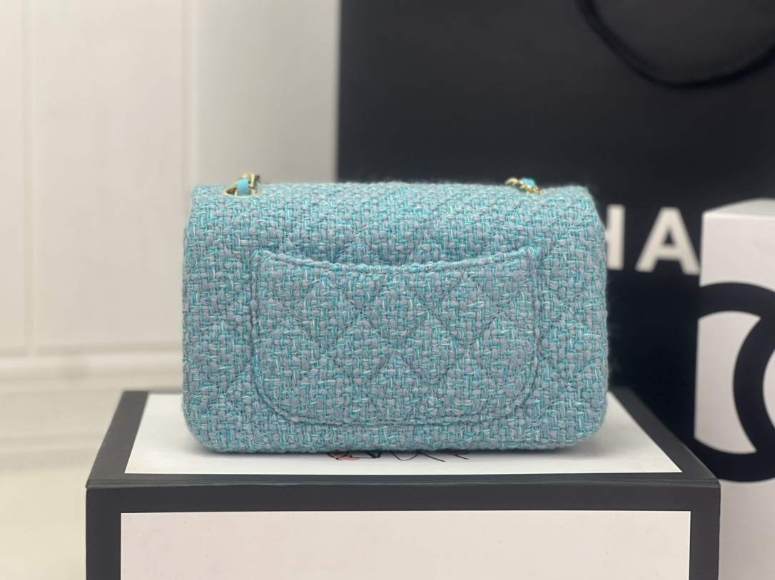 CHANEL MINI CLASSIC 11.12 HANDBAG Tweed & Gold-Tone Metal 4.7 × 7.8 × 2.3 in