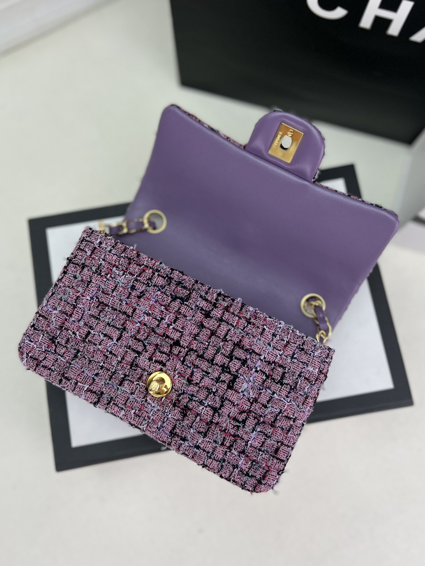 CHANEL MINI CLASSIC 11.12 HANDBAG Tweed & Gold-Tone Metal 4.7 × 7.8 × 2.3 in