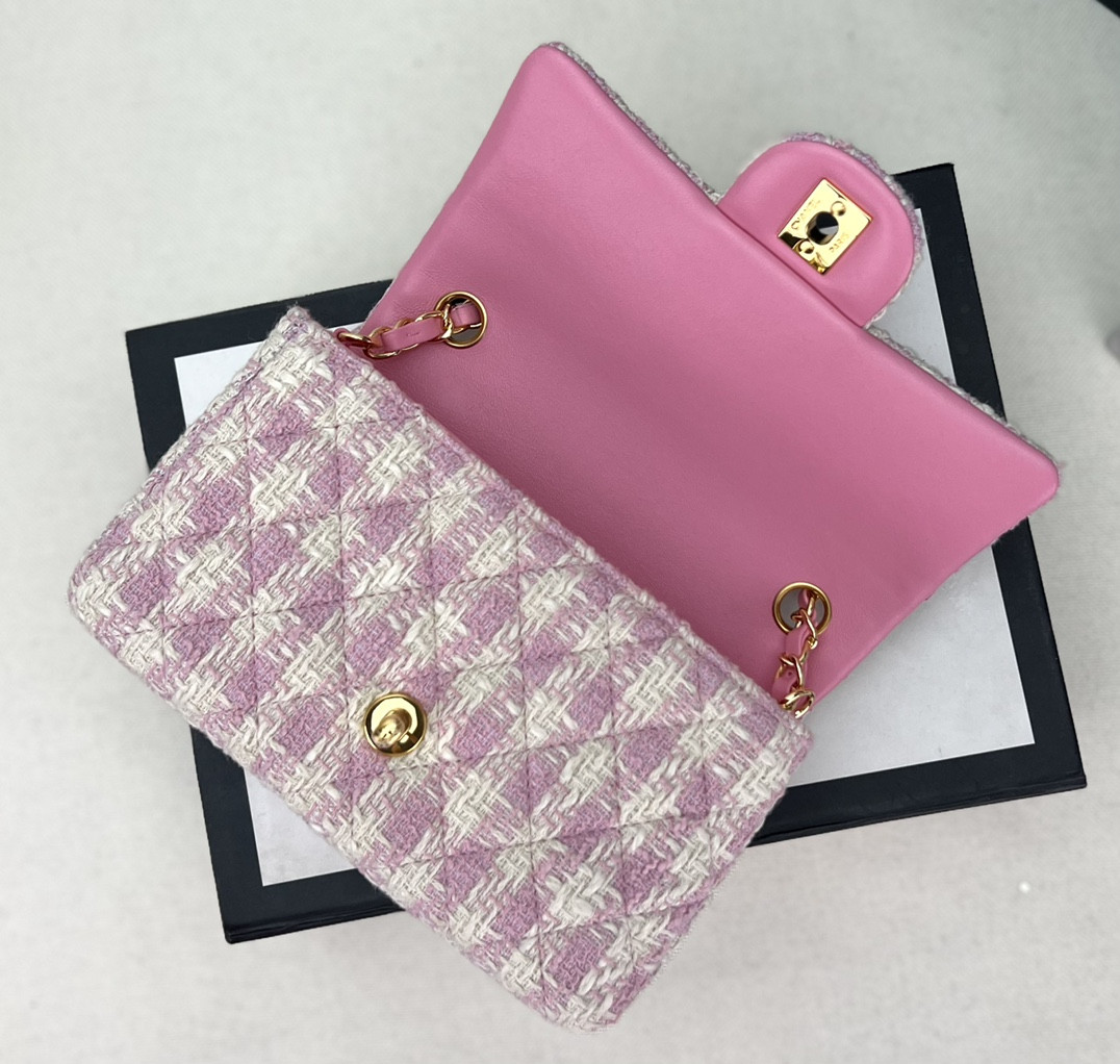 CHANEL MINI CLASSIC 11.12 HANDBAG Tweed & Gold-Tone Metal 4.7 × 7.8 × 2.3 in