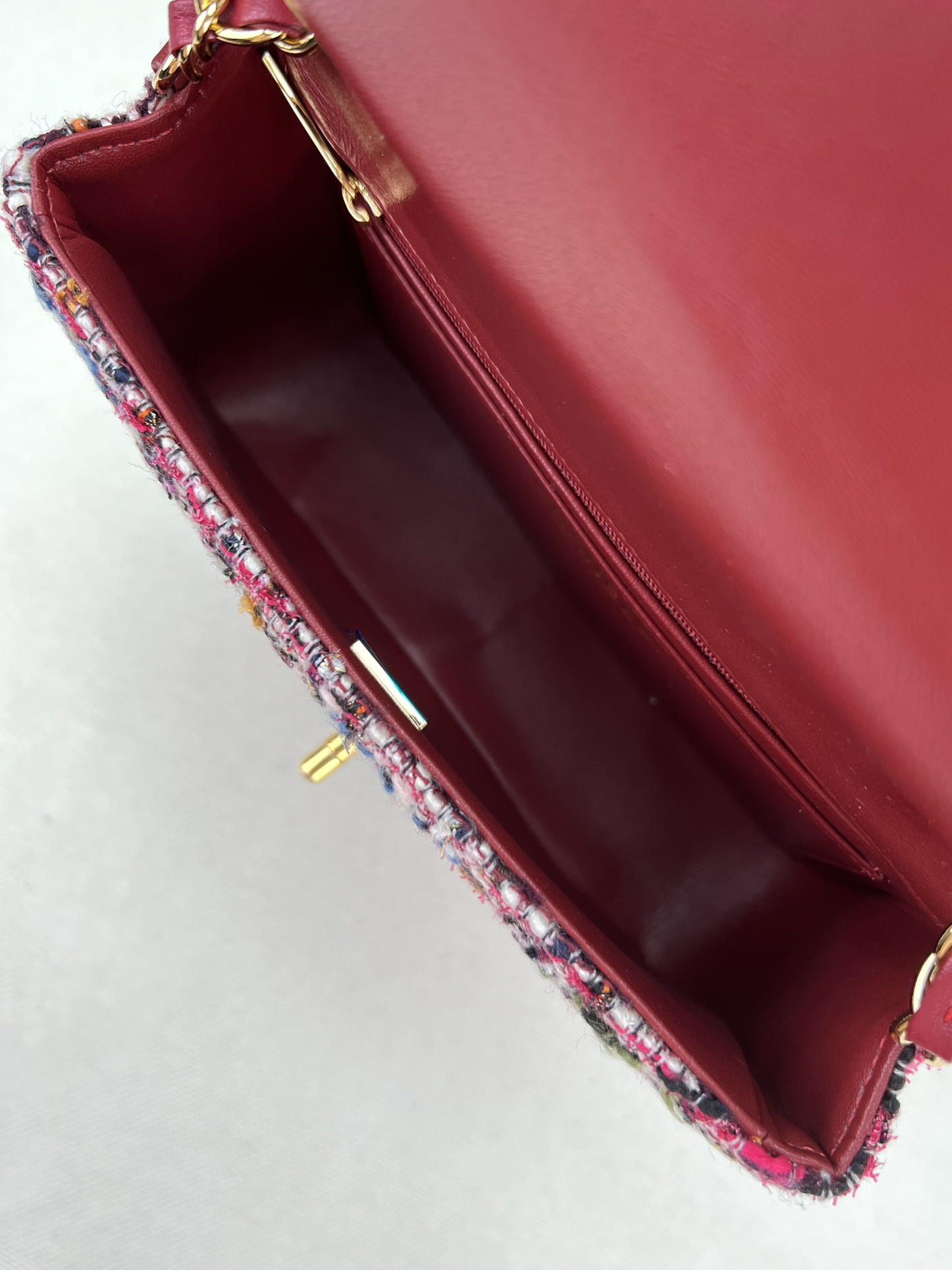 CHANEL MINI CLASSIC 11.12 HANDBAG Tweed & Gold-Tone Metal 4.7 × 7.8 × 2.3 in