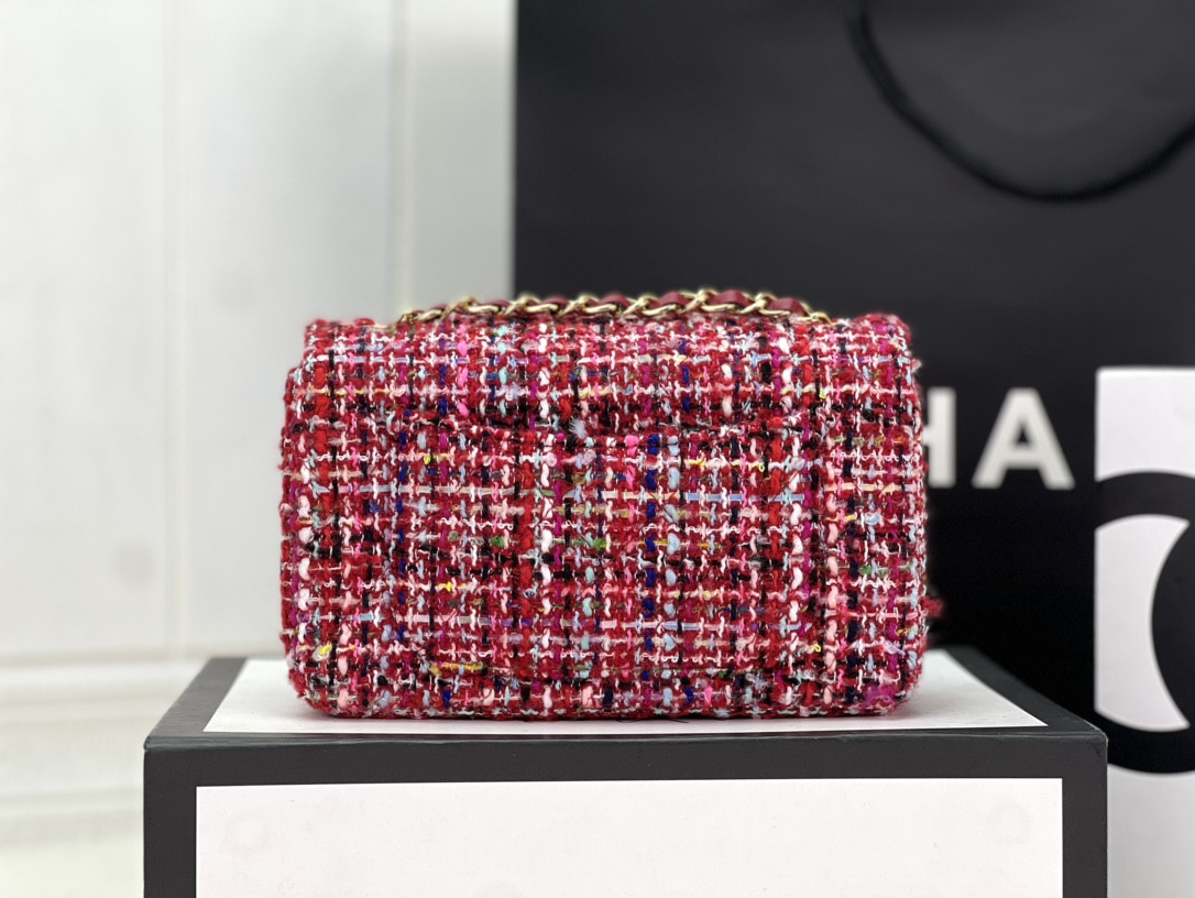 CHANEL MINI CLASSIC 11.12 HANDBAG Tweed & Gold-Tone Metal 4.7 × 7.8 × 2.3 in