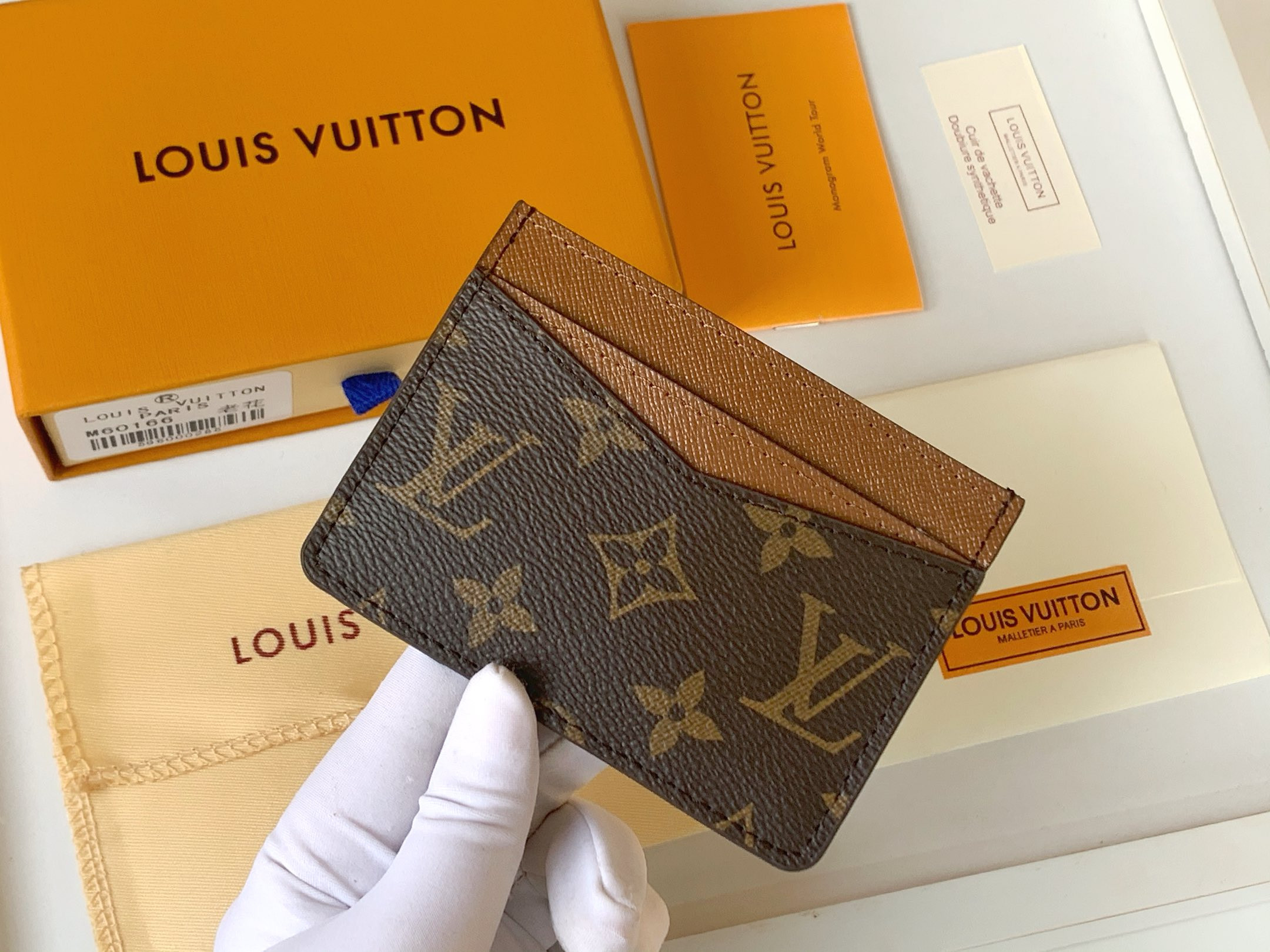 Louis Vuitton LV Card Holder  8x11CM