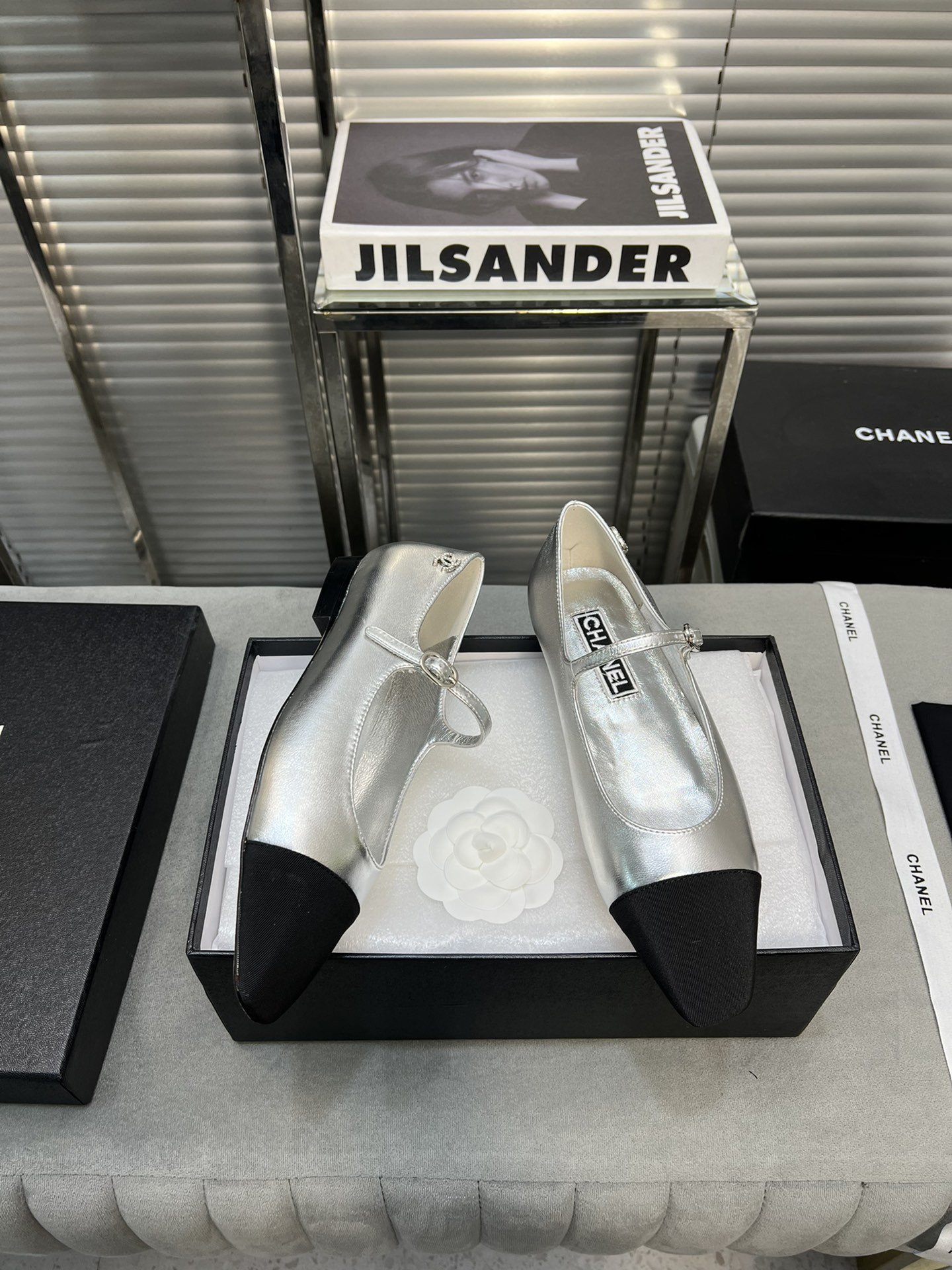 UA CHANEL MARY JANES  Lambskin