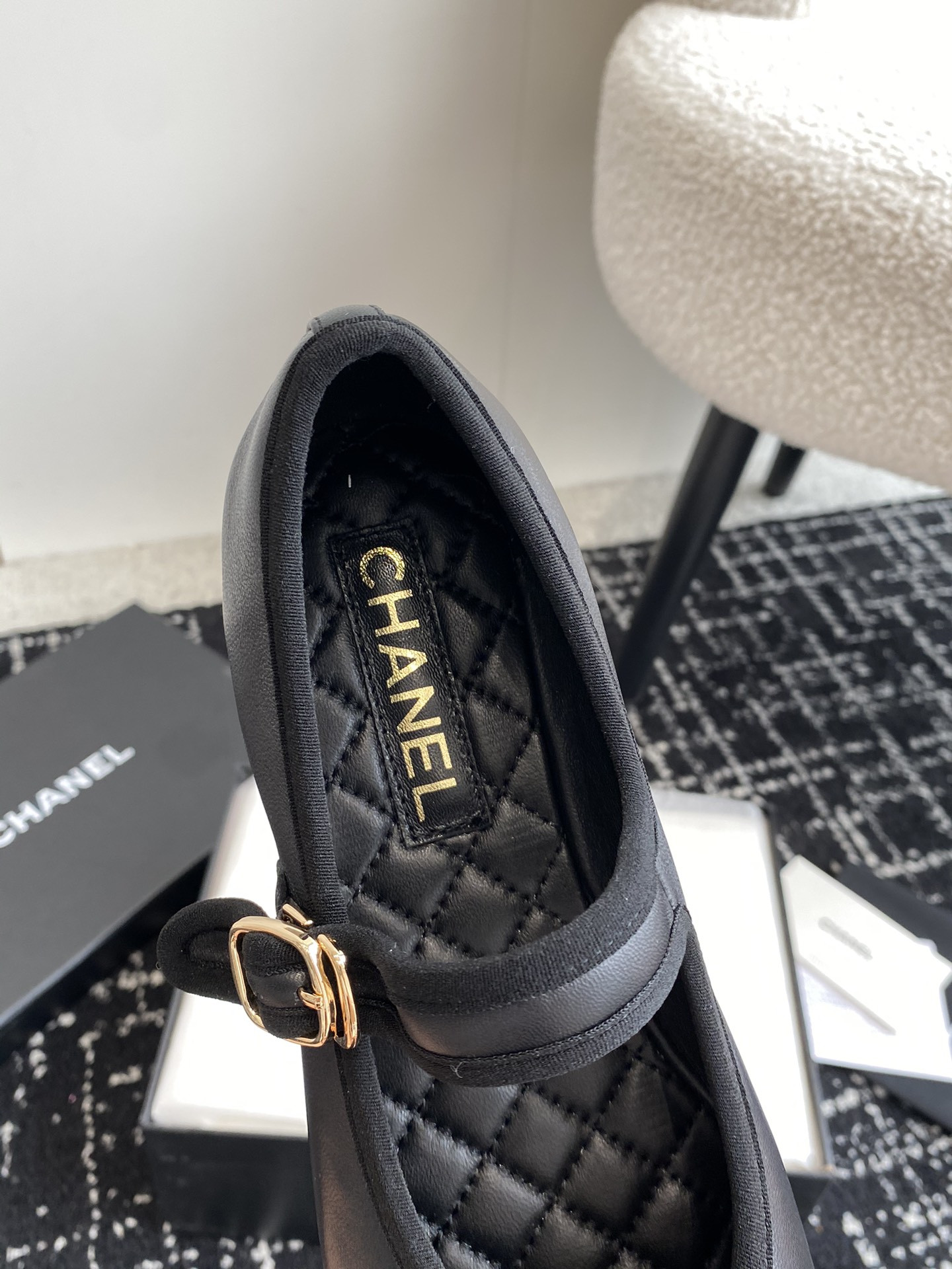 UA CHANEL MARY JANES Lambskin Black