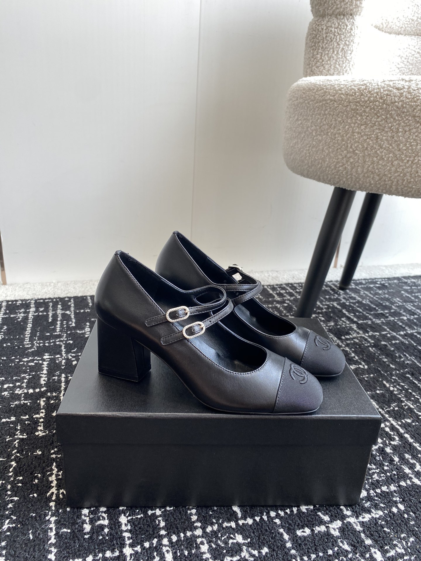 UA CHANEL MARY JANES Lambskin & Grosgrain