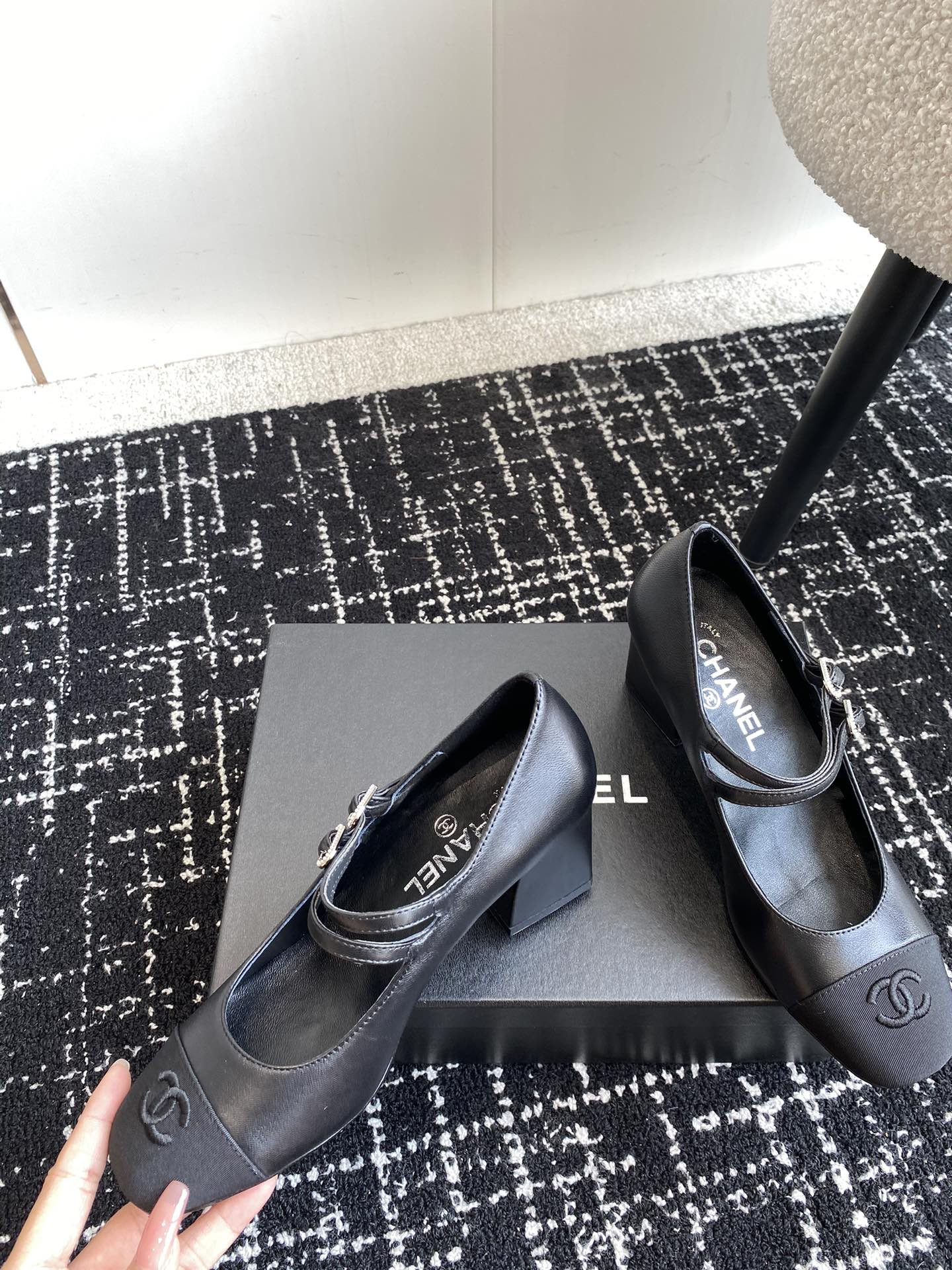 UA CHANEL MARY JANES Lambskin & Grosgrain