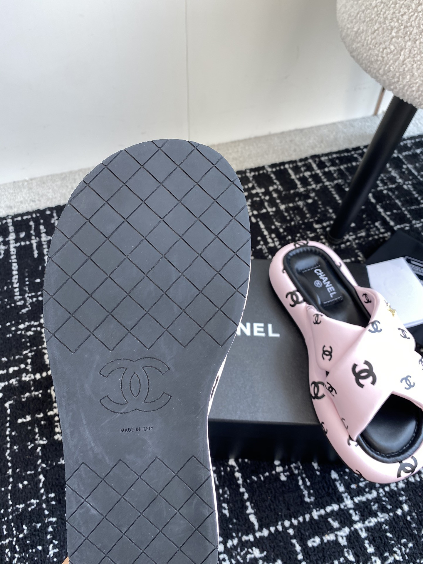 UA CHANEL SLIPPERS