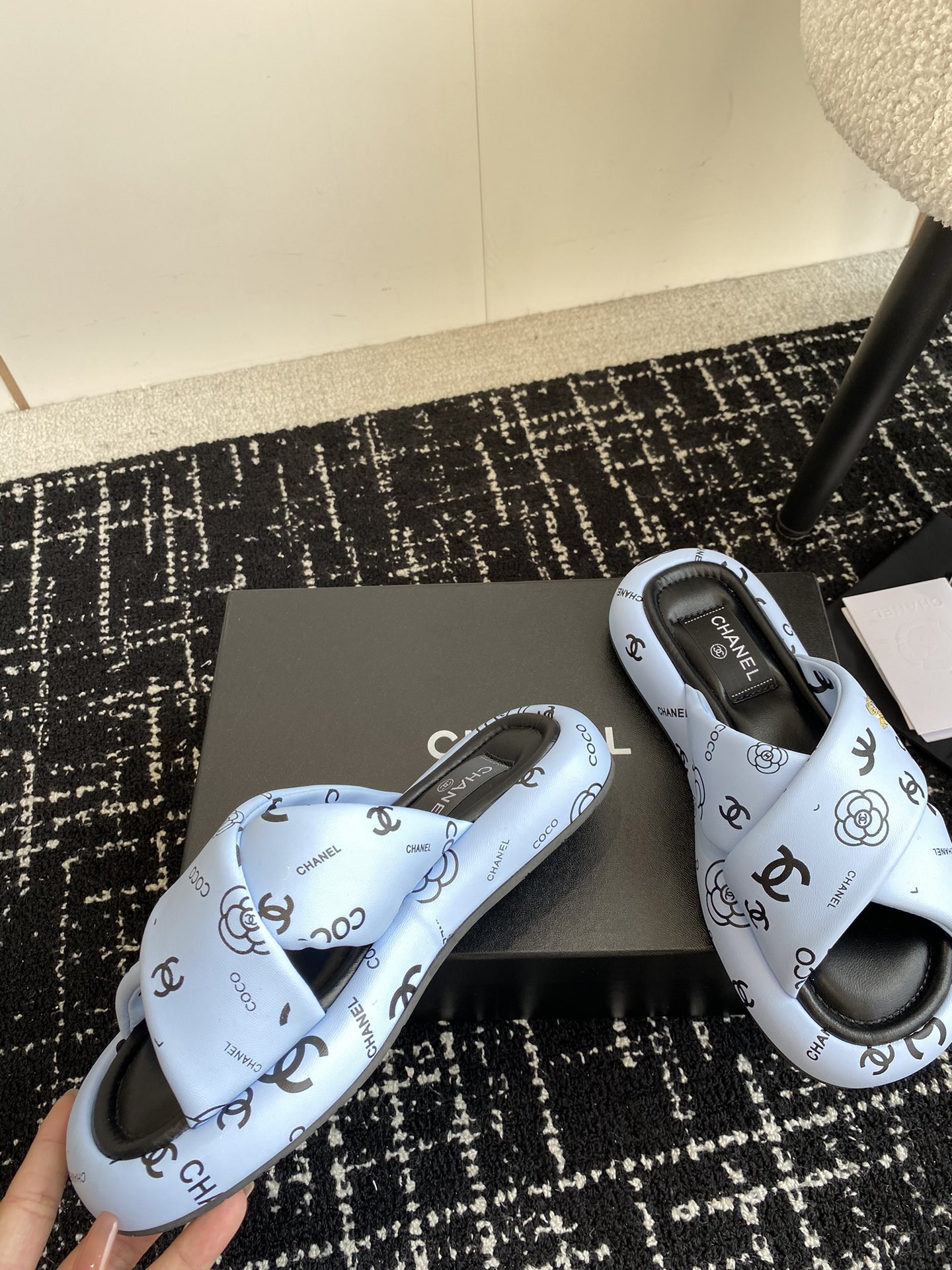 UA CHANEL SLIPPERS