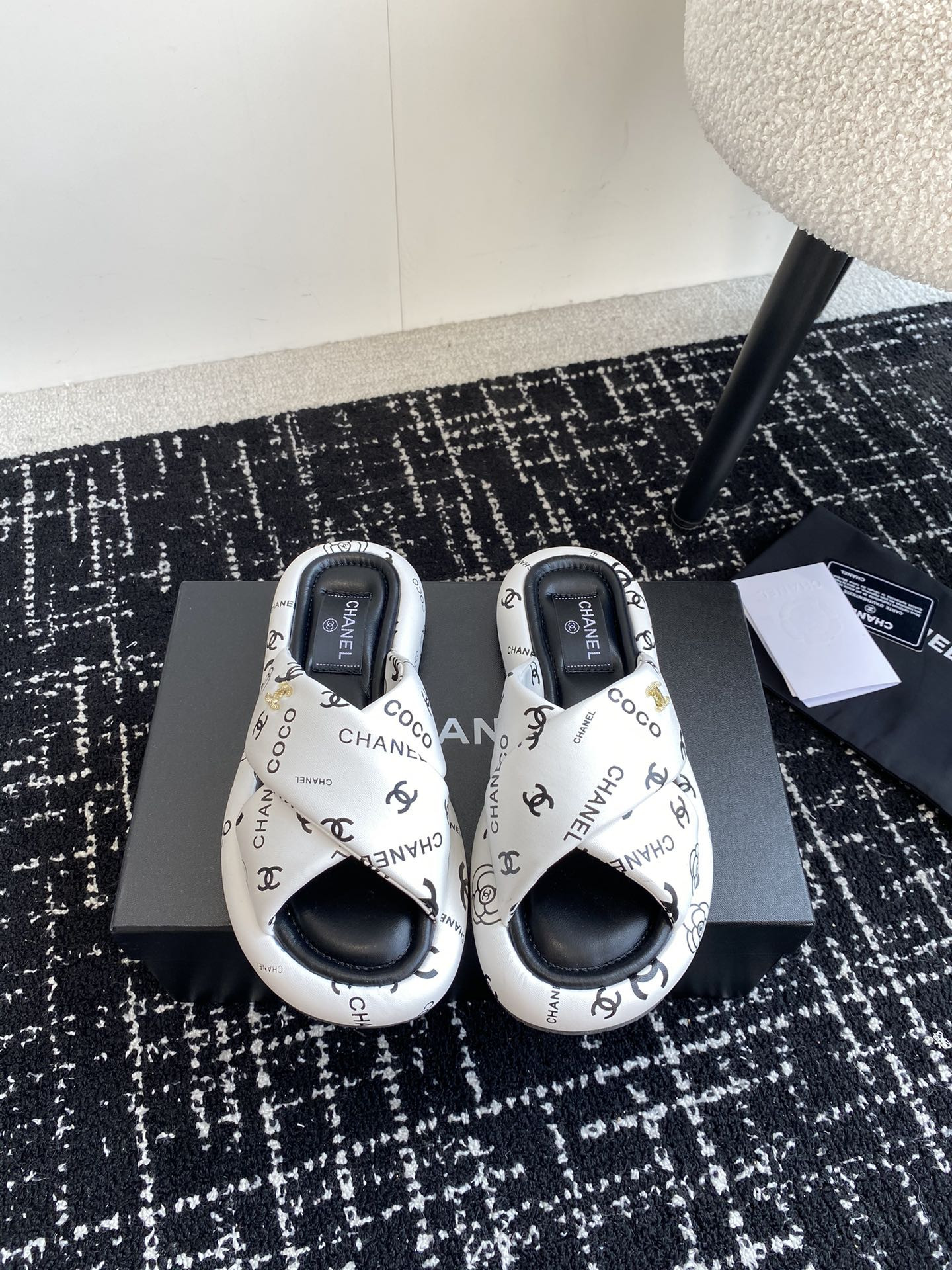 UA CHANEL SLIPPERS