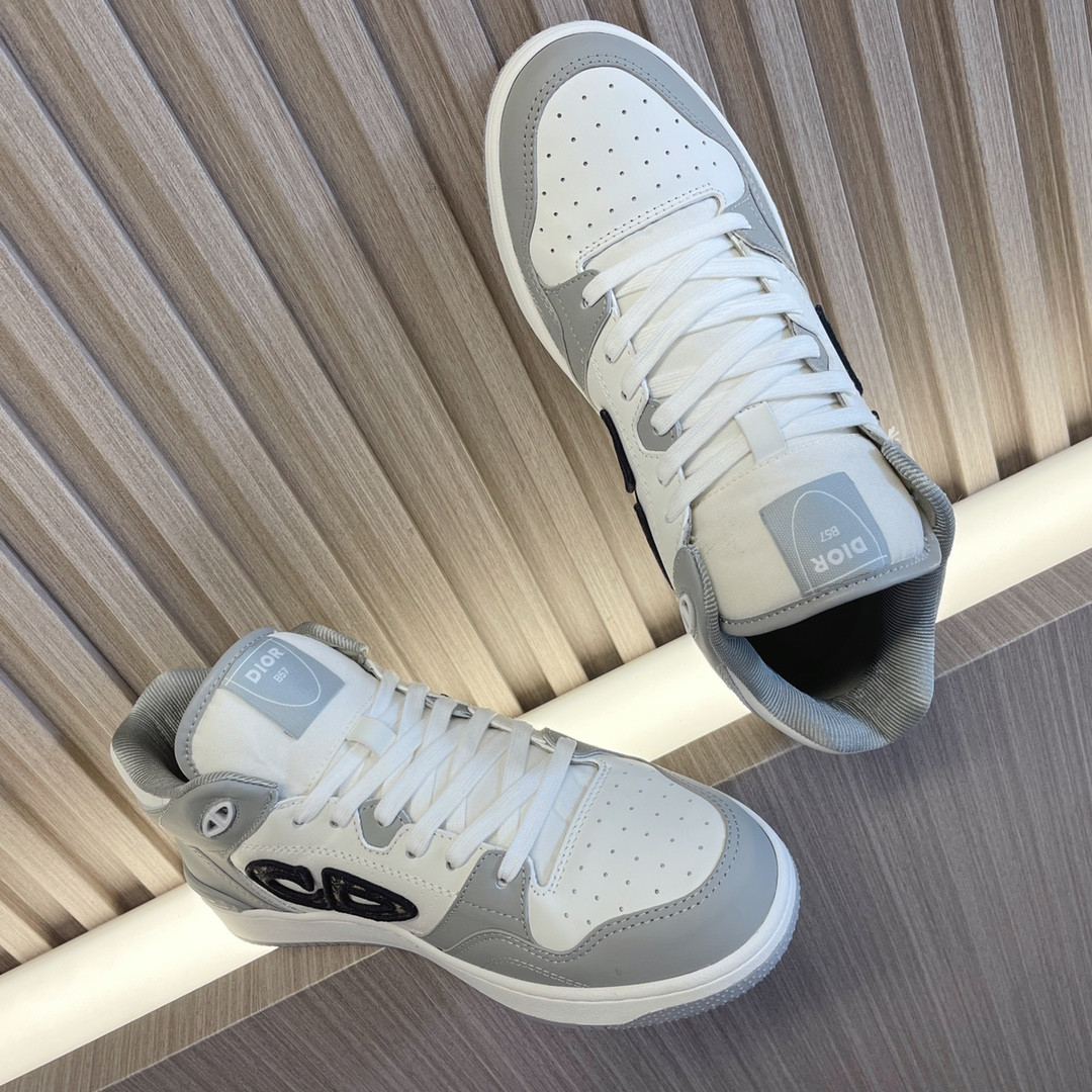 UA DIOR B57 Mid-Top Sneaker Gray and White
