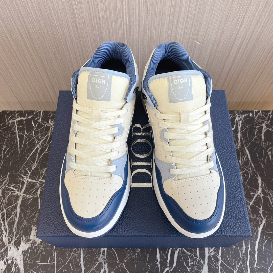 UA DIOR B57 Mid-Top Sneaker