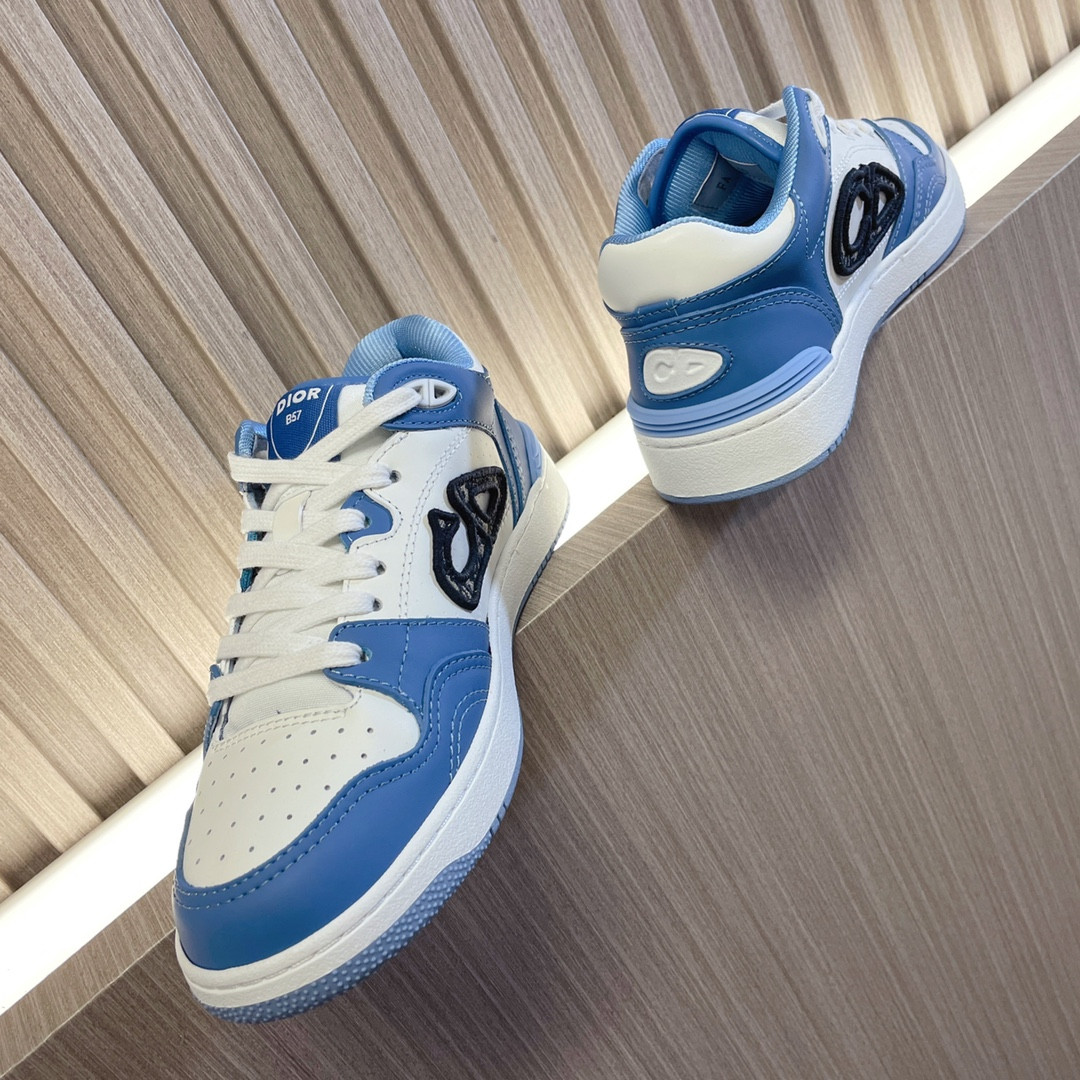 UA DIOR B57 Low-Top Sneaker Light Blue and White