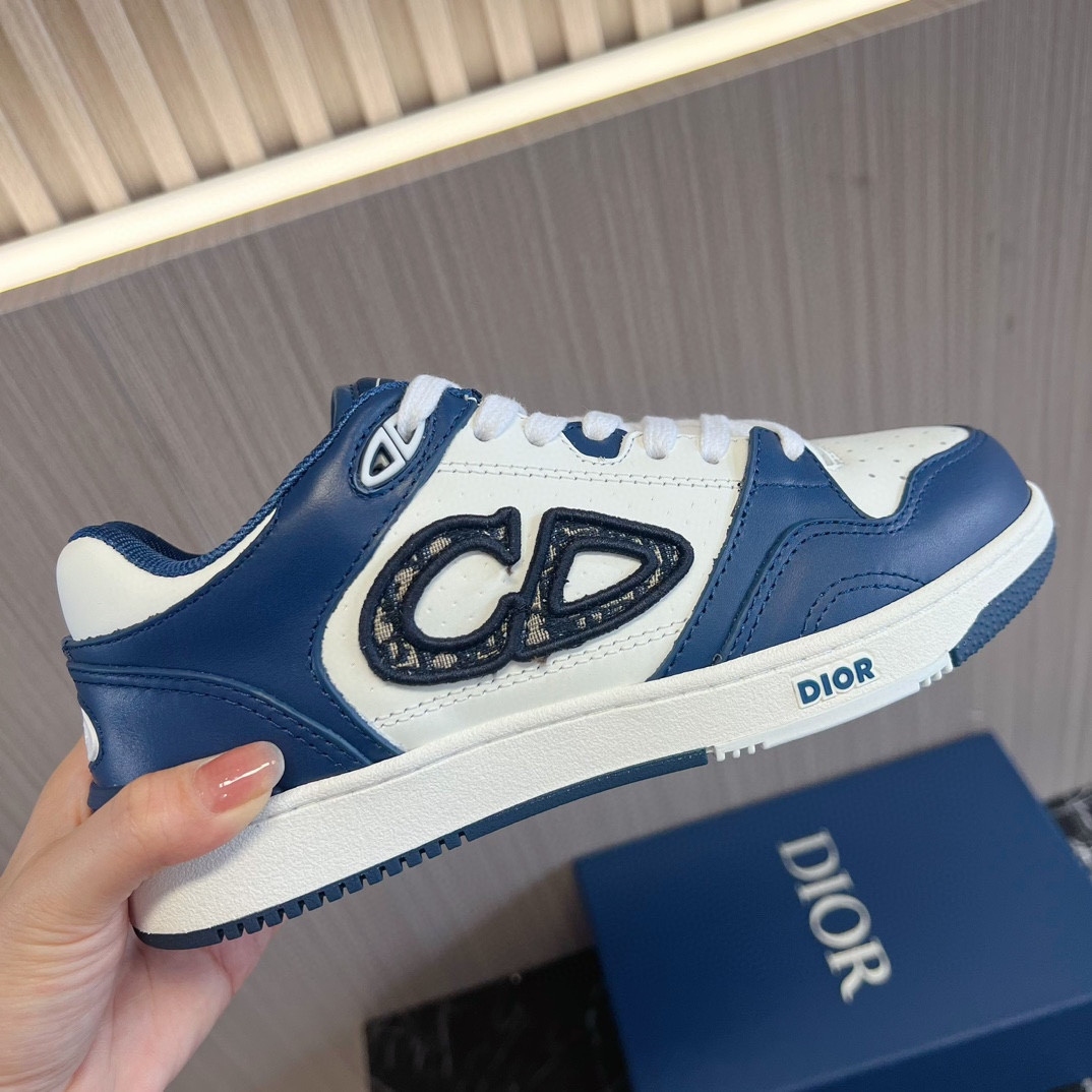 UA DIOR B57 Low-Top Sneaker Navy Blue and White