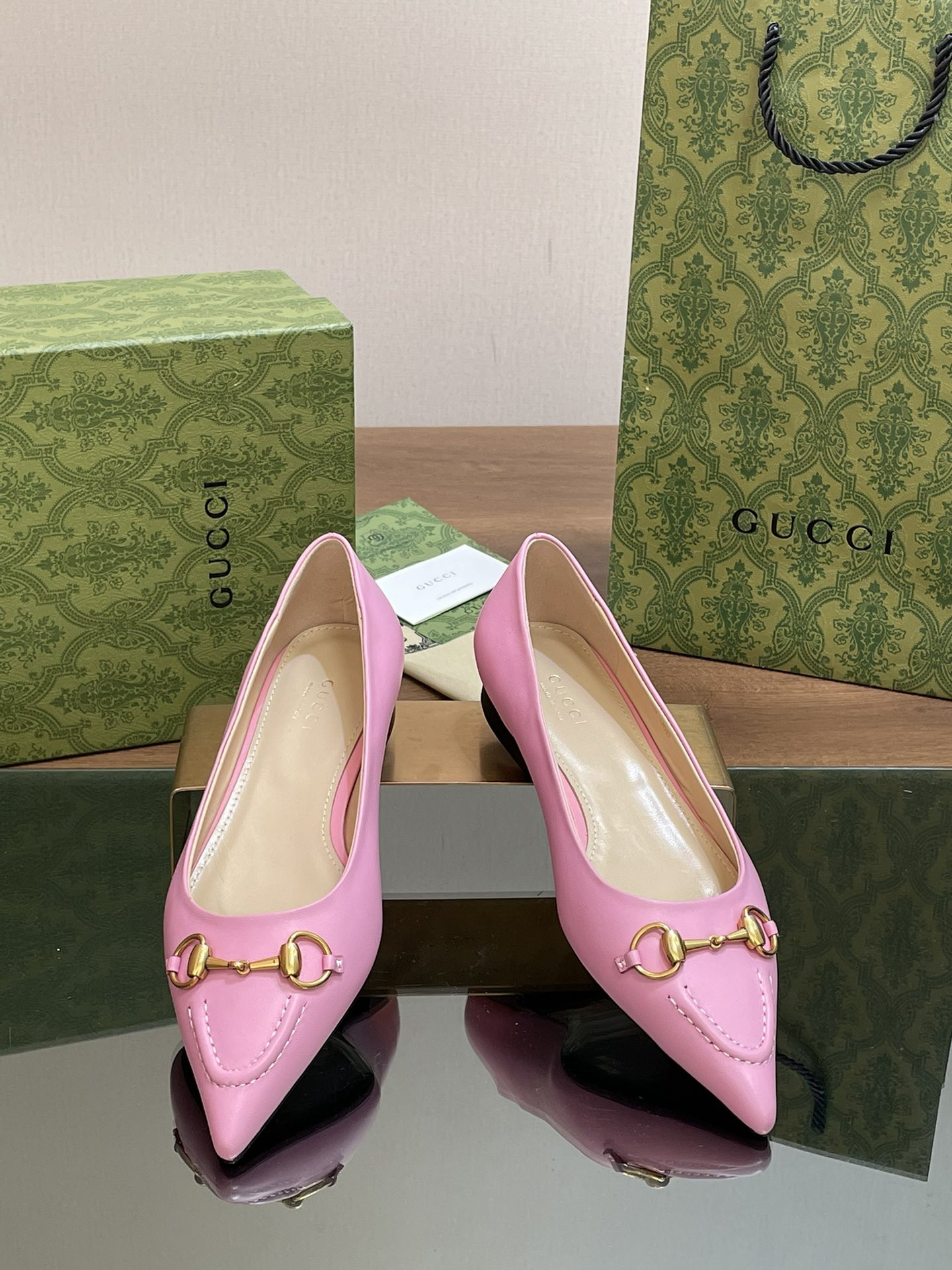UA GUCCI WOMEN