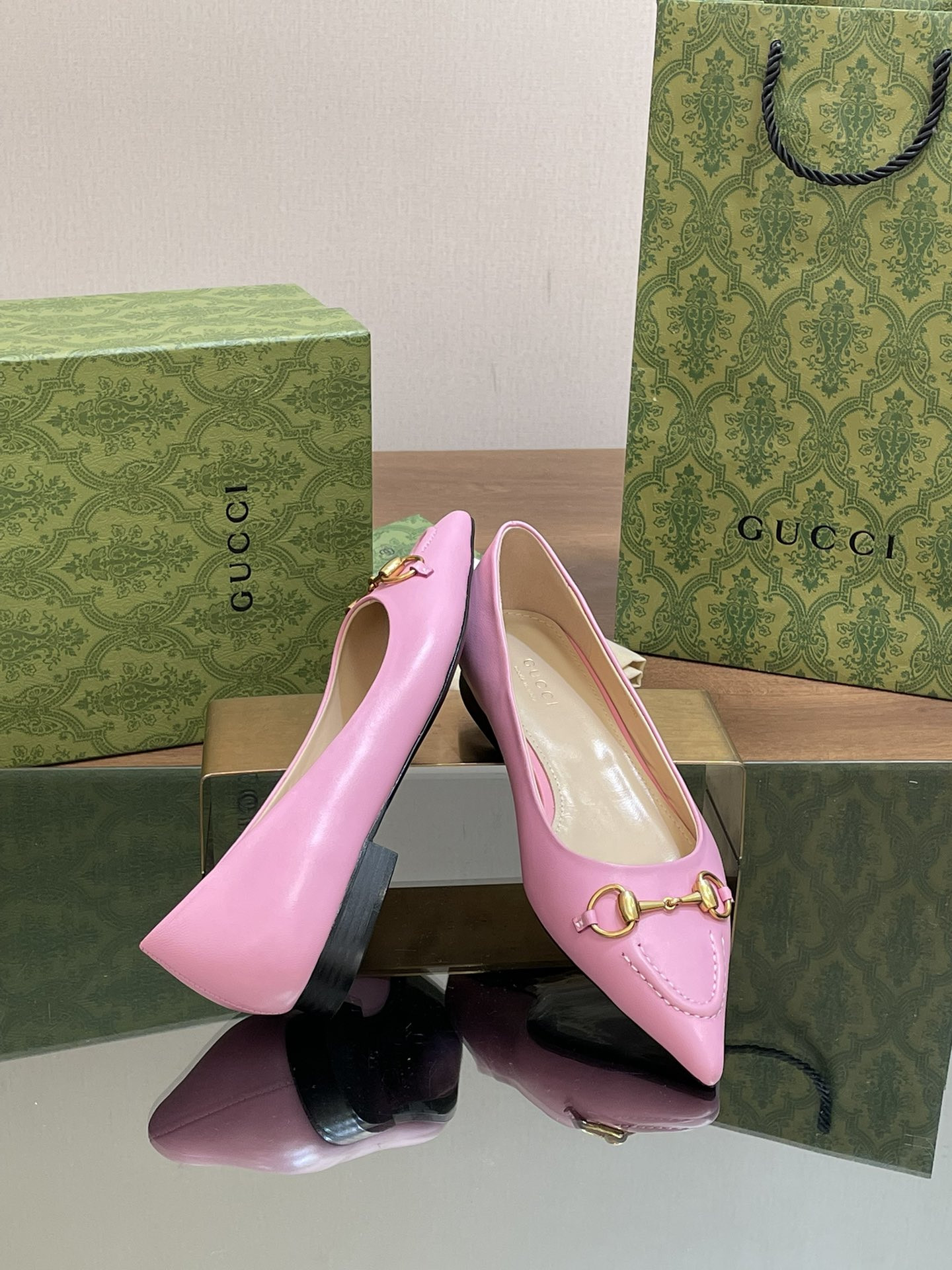 UA GUCCI WOMEN