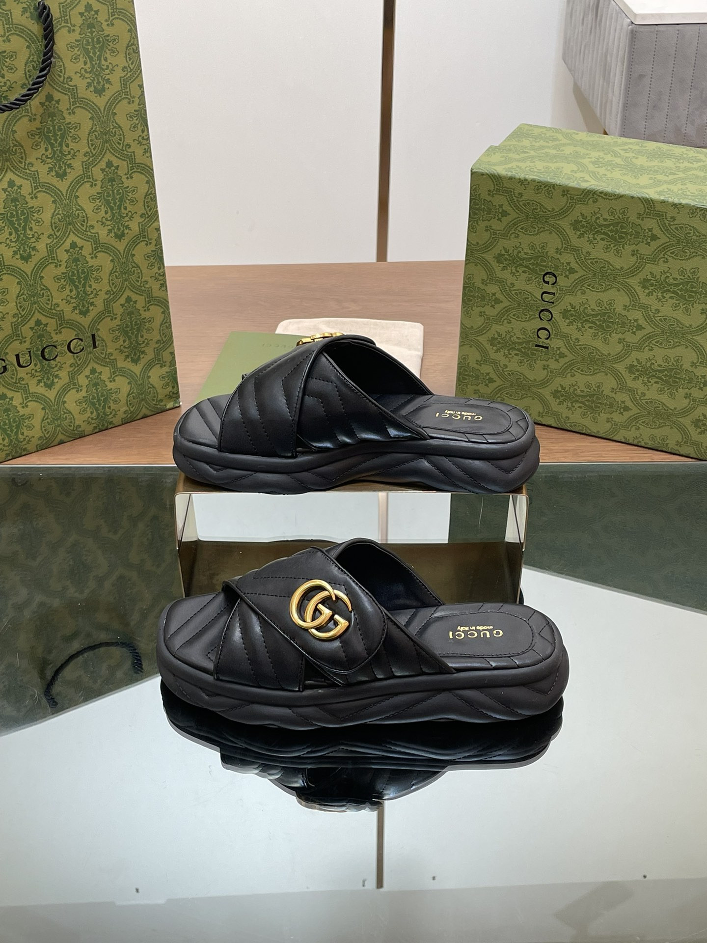 UA GUCCI WOMEN