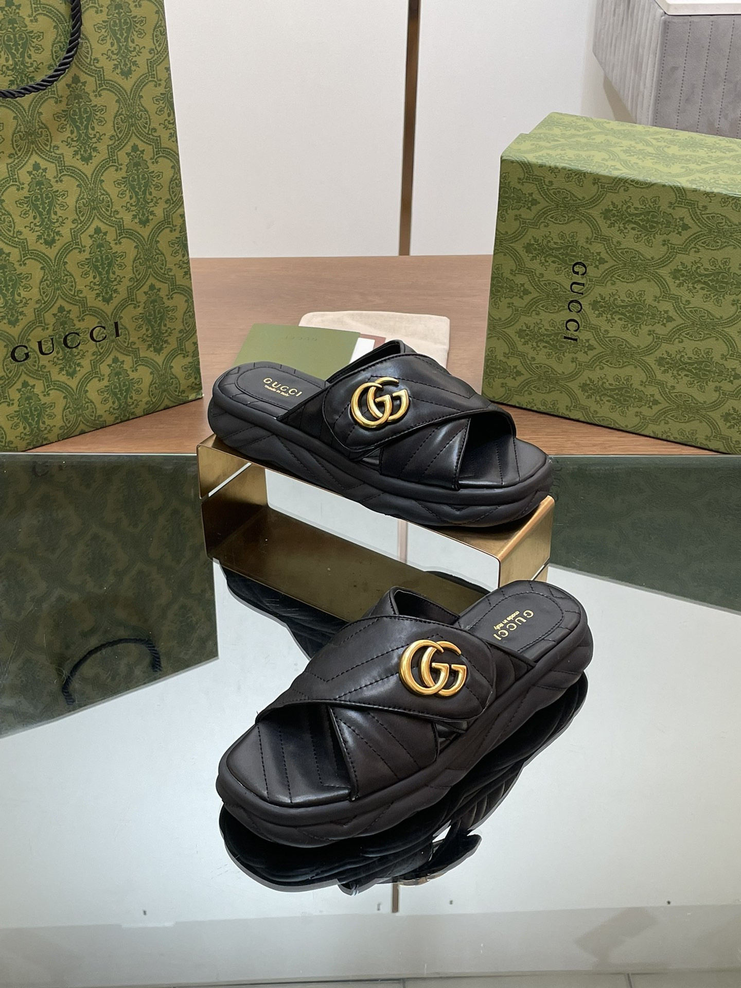 UA GUCCI WOMEN