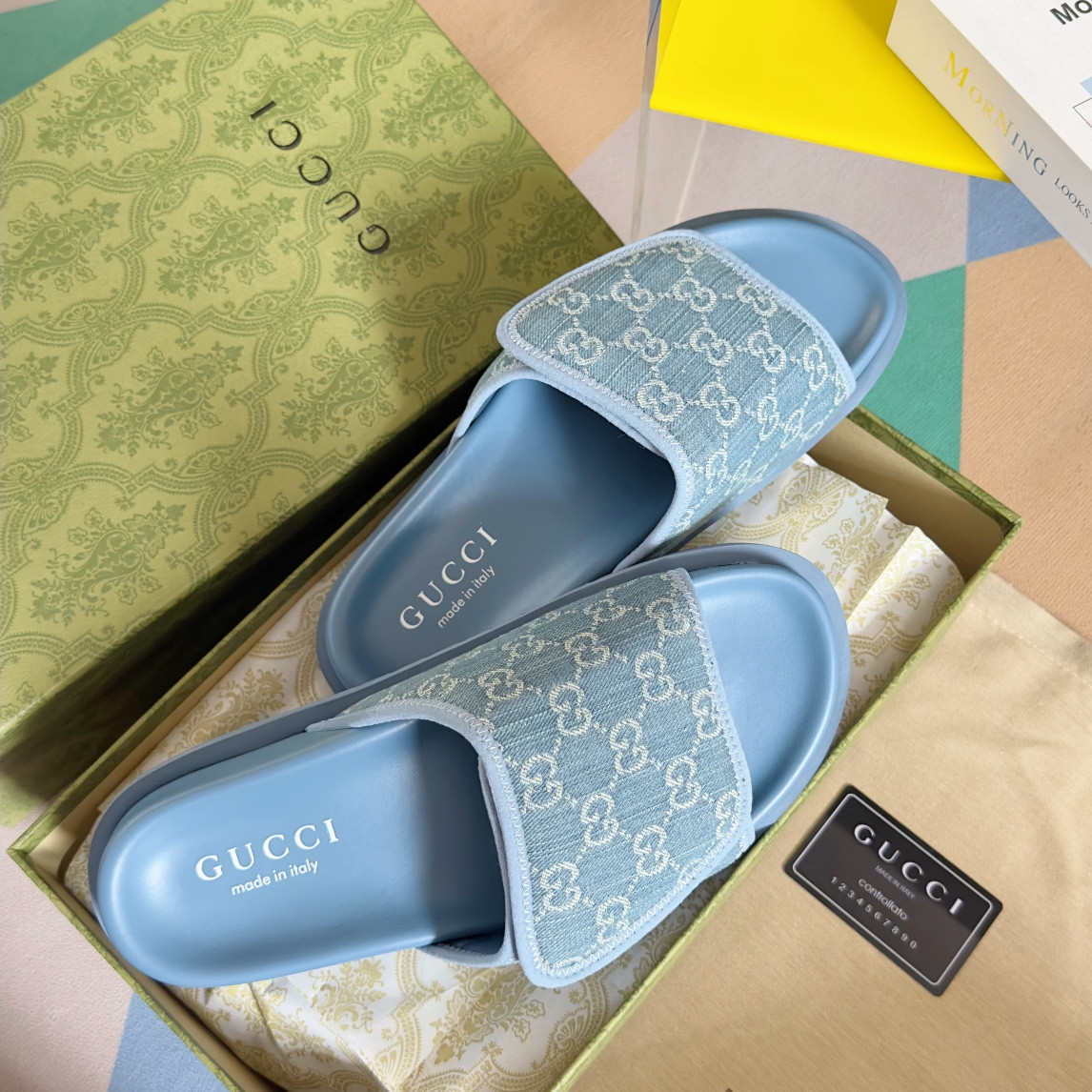 UA GUCCI GG SLIDE SANDAL