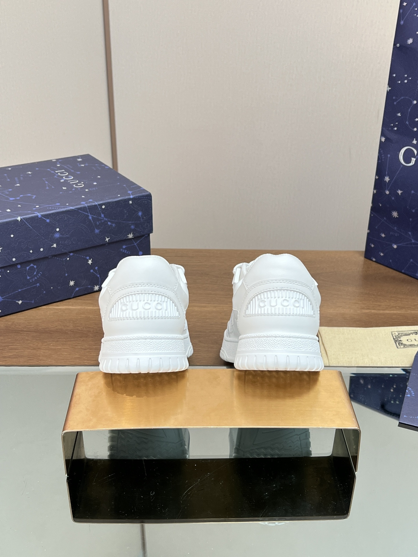 UA GUCCI Low-Top SNEAKER