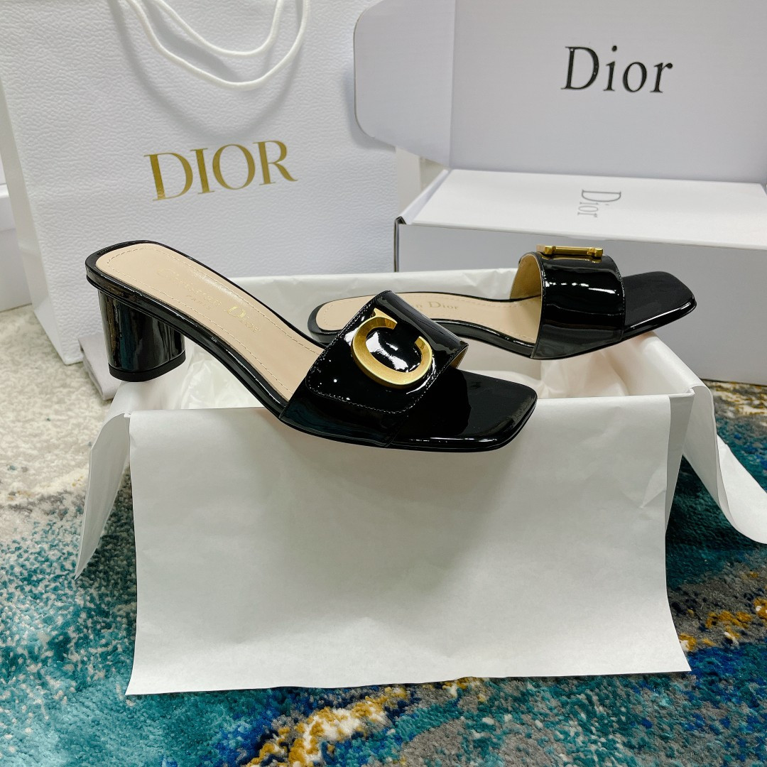 UA Dior Or C