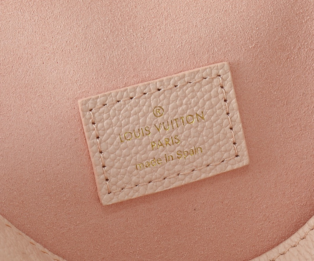 LV Nano Diane  M83566 7.5 x 4.1 x 2.4 in