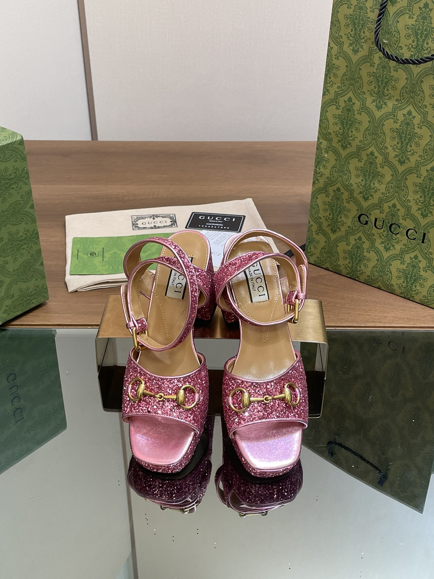 UA GUCCI HORSEBIT PLATFORM SANDAL