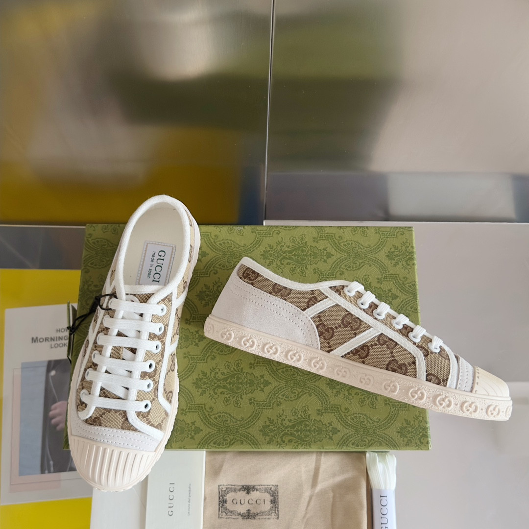 UA GUCCI GG SNEAKER