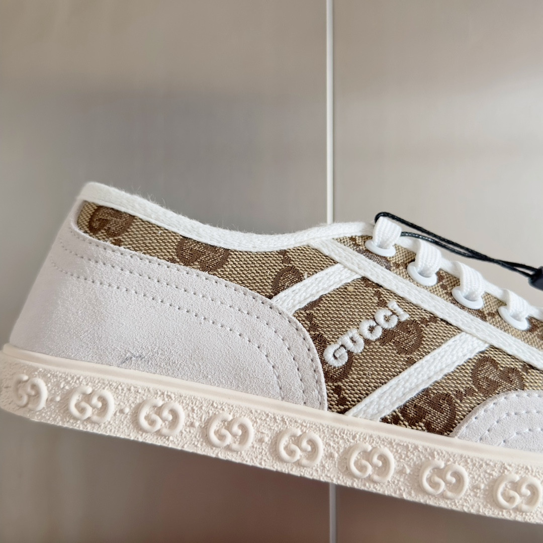 UA GUCCI GG SNEAKER