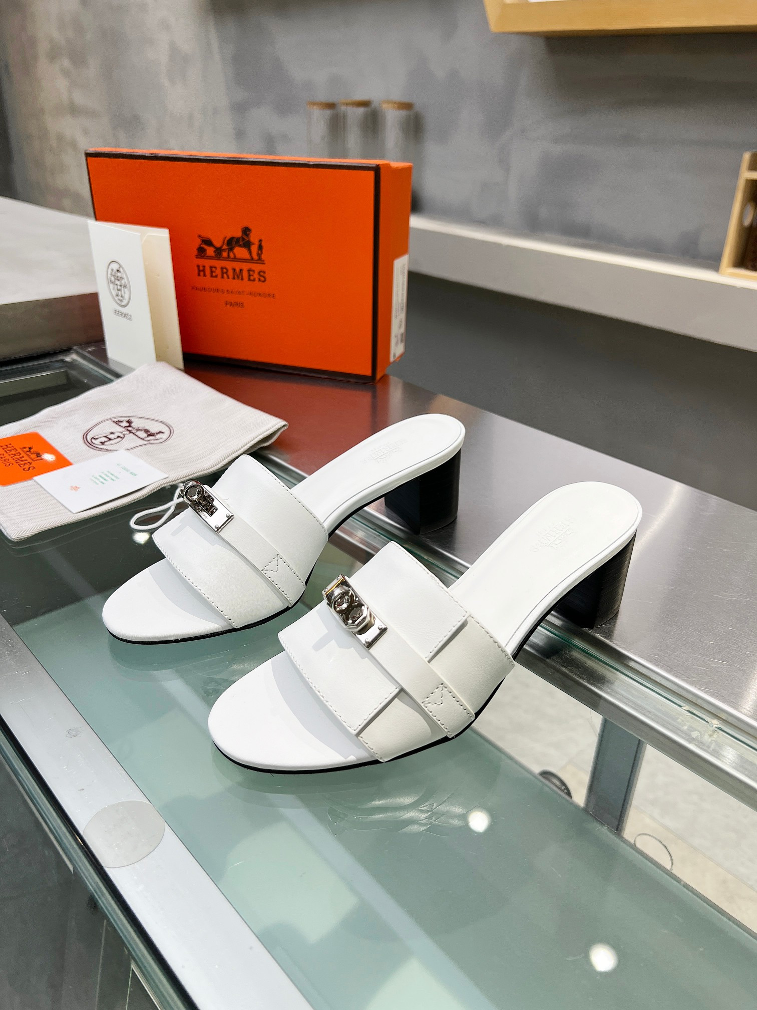 UA Hermès Gigi 50 sandal