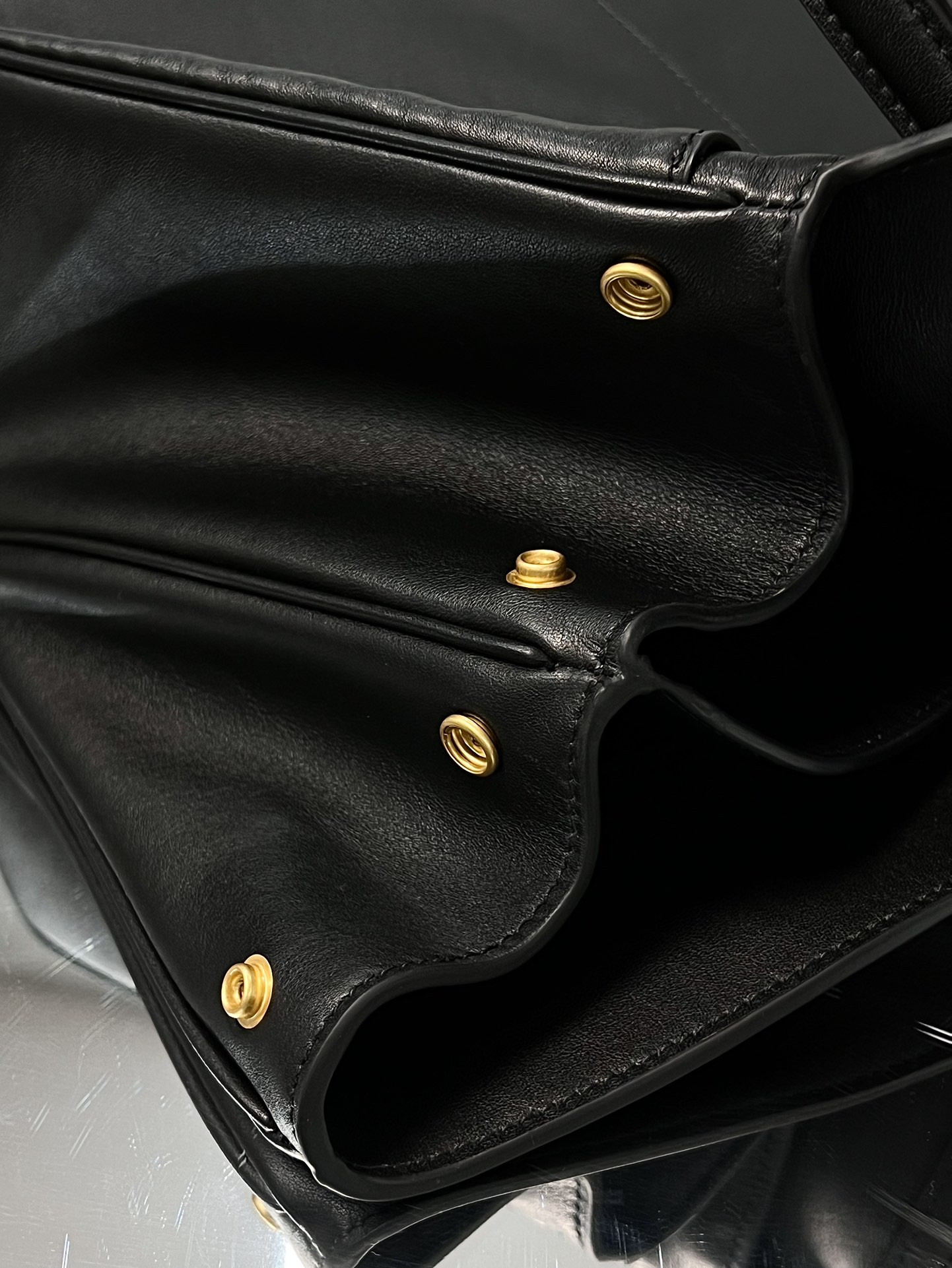 Balenciaga Rodeo Medium 35x23.3x10.9cm