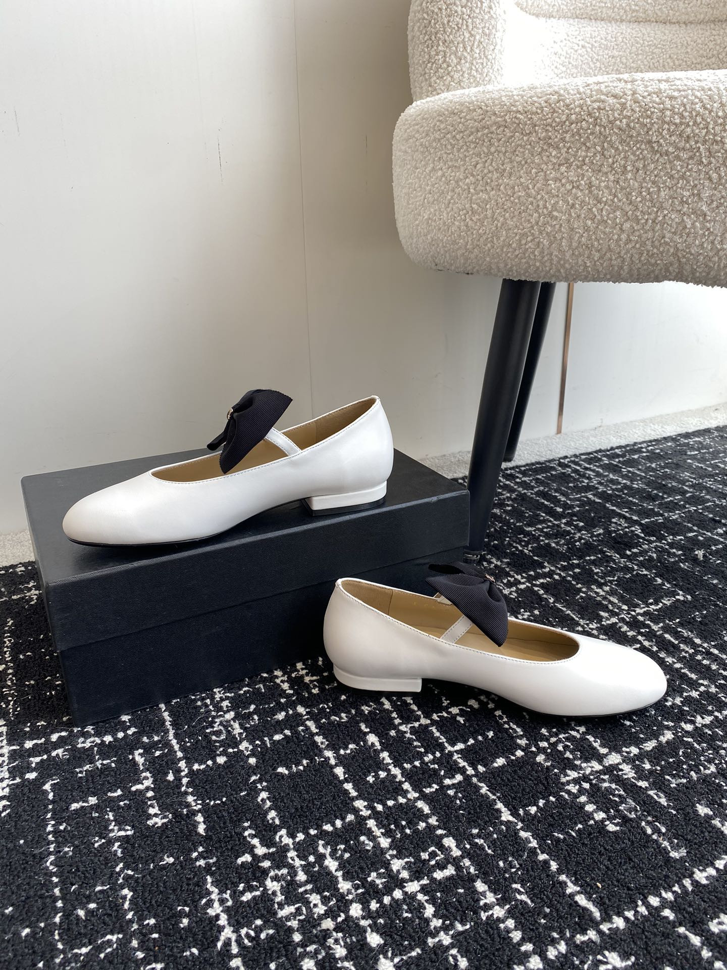 UA CHANEL MARY JANES FLAT