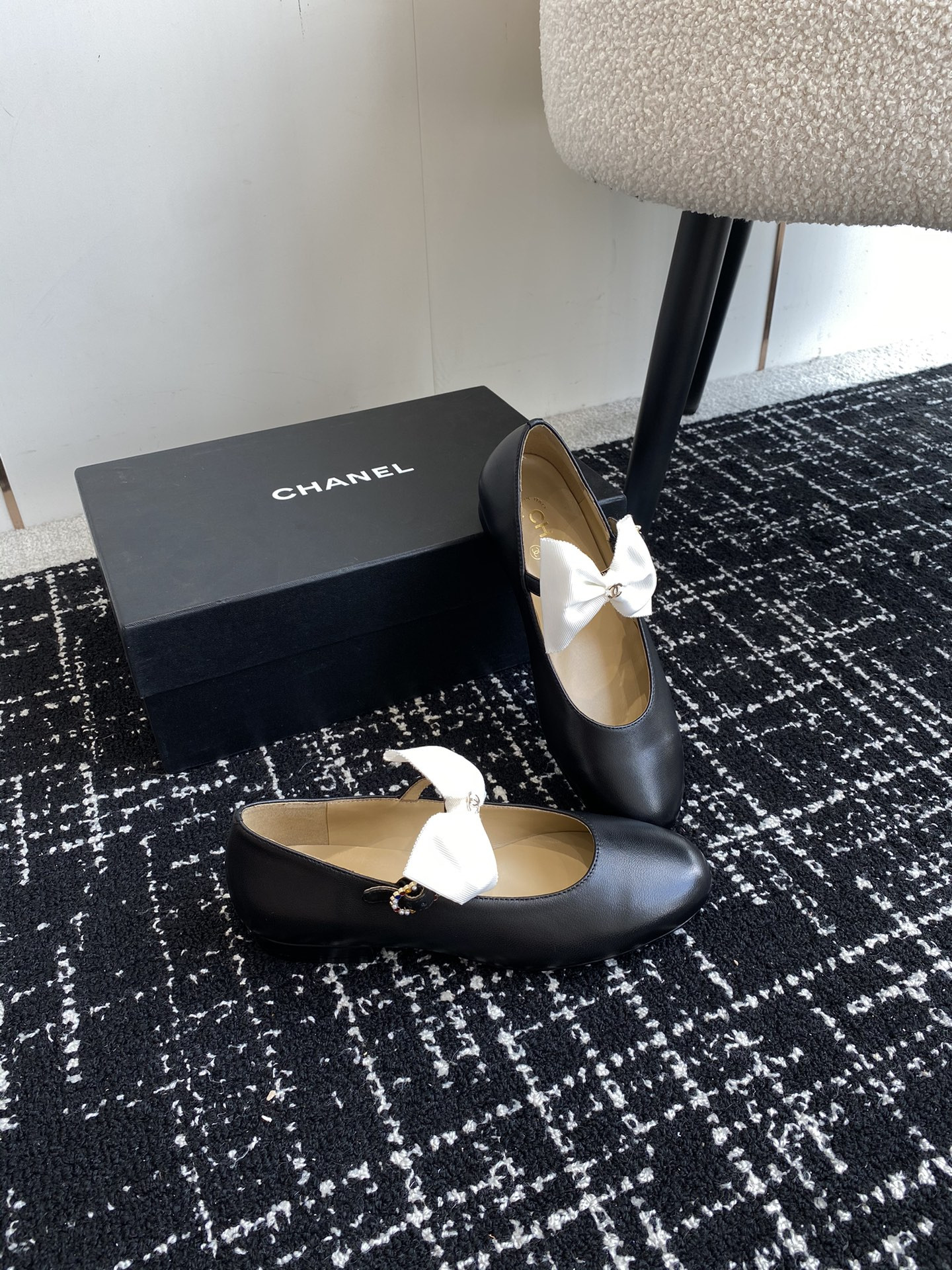 UA CHANEL MARY JANES FLAT