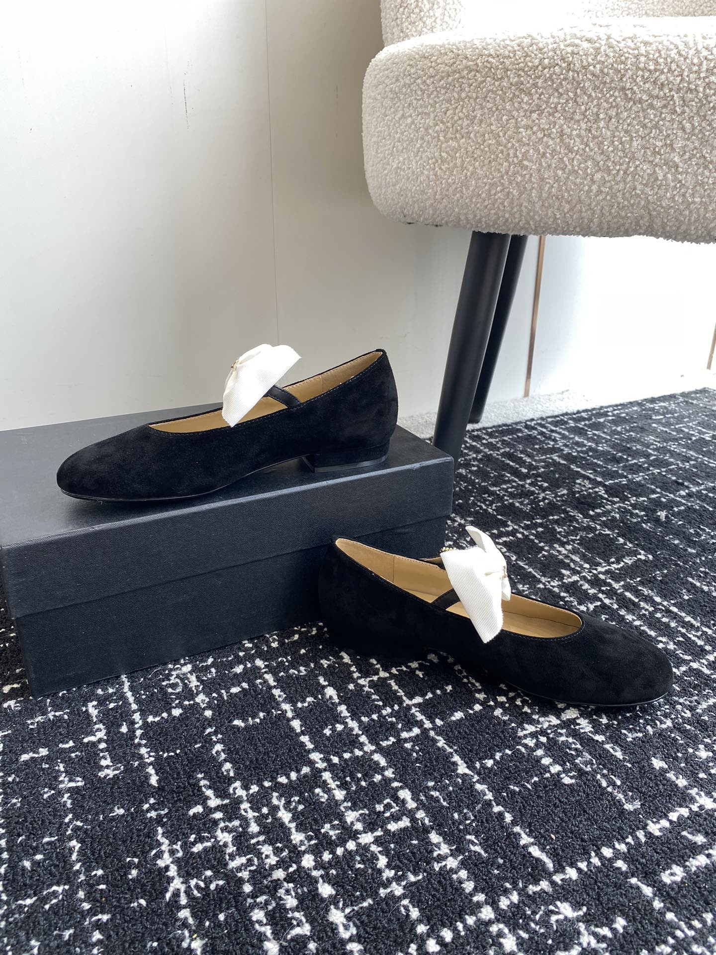 UA CHANEL MARY JANES FLAT