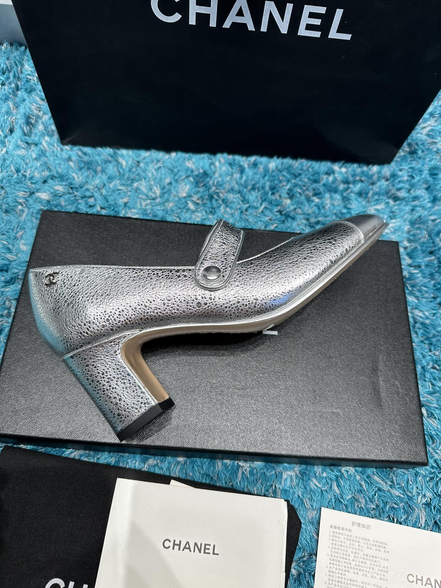 UA CHANEL MARY JANES Pump