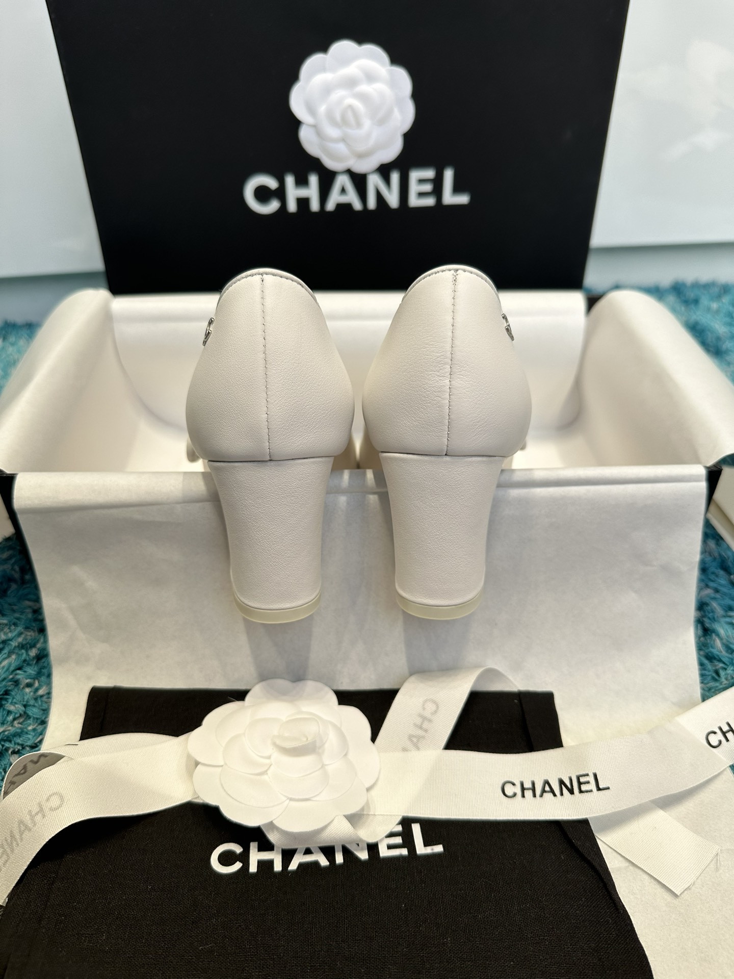 UA CHANEL MARY JANES Pump