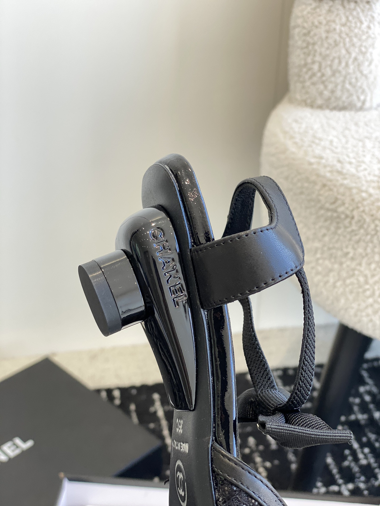 UA CHANEL SLINGBACKS