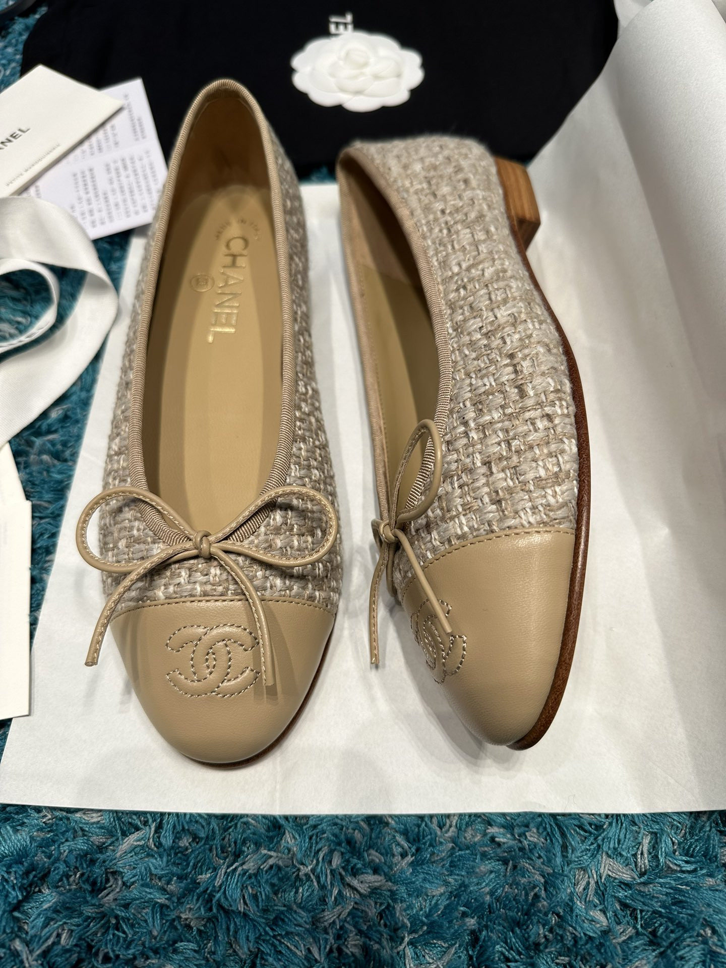 UA CHANEL BALLET FLATS