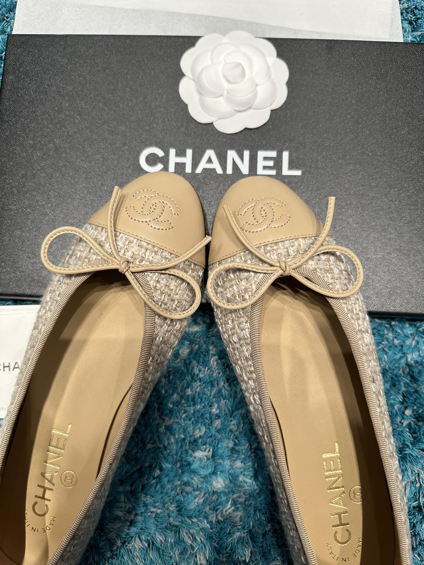 UA CHANEL BALLET FLATS