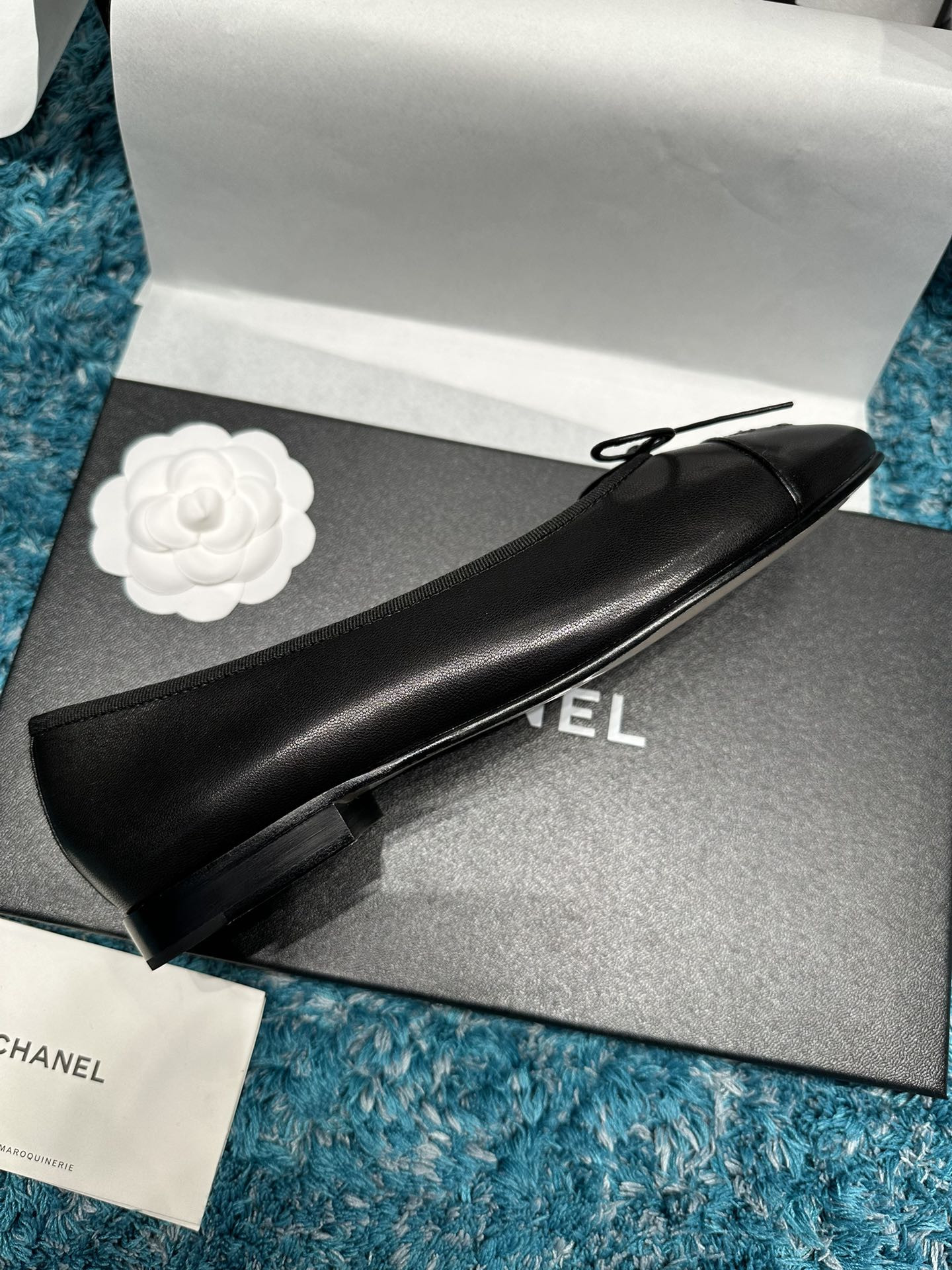 UA CHANEL BALLET FLATS