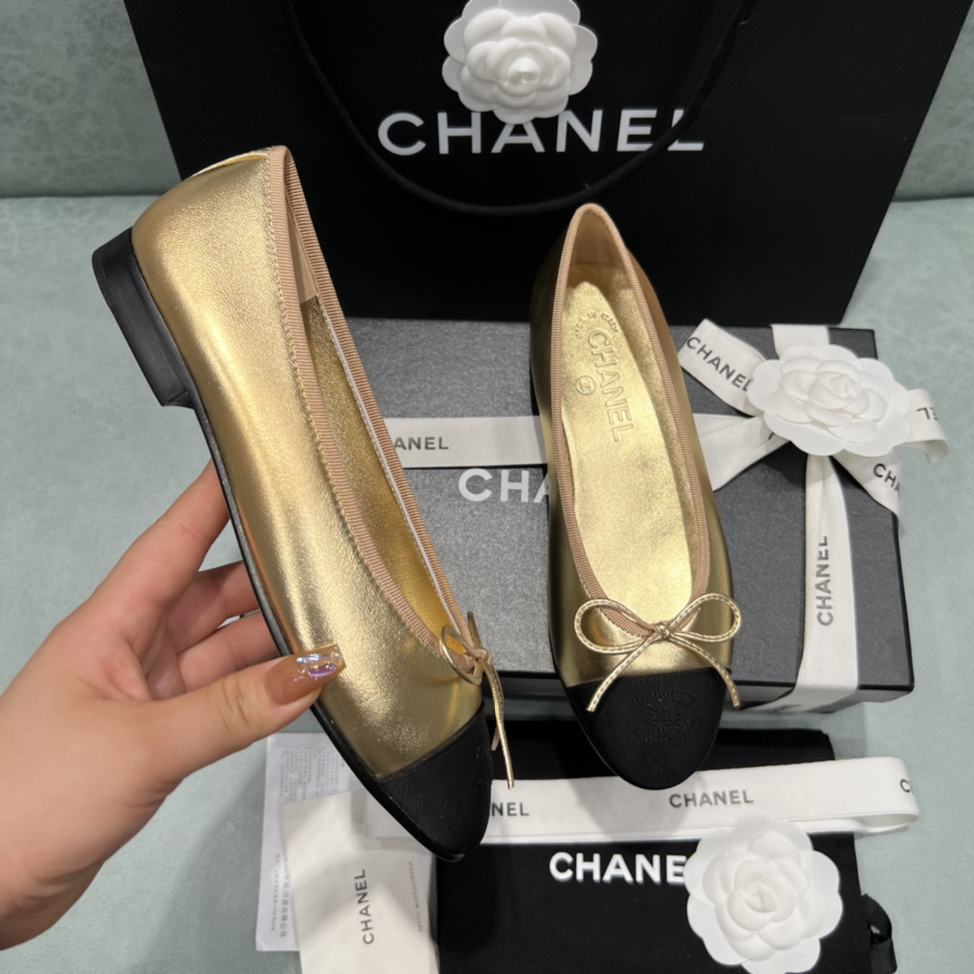 UA CHANEL BALLET FLATS