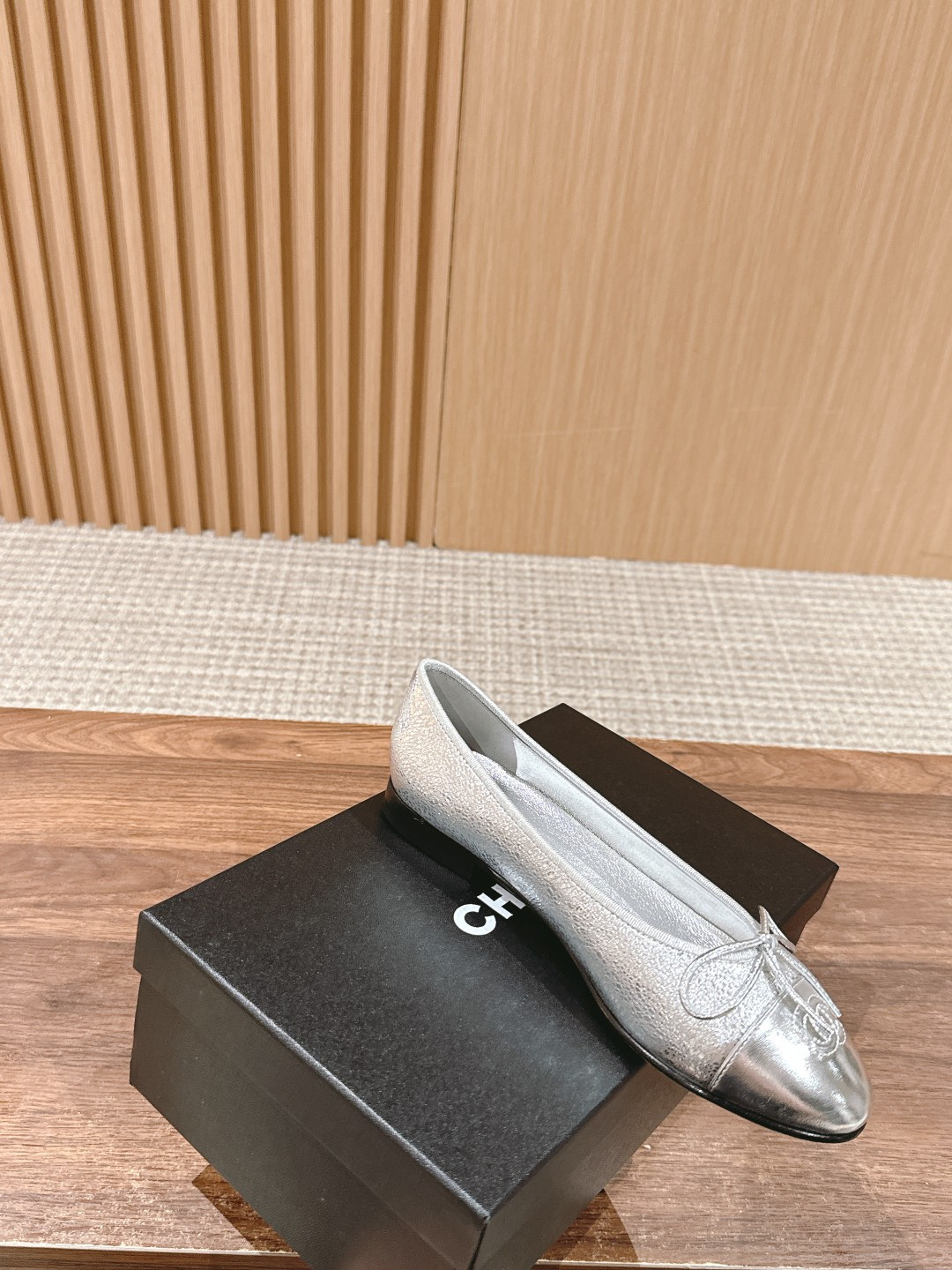 UA CHANEL BALLET FLATS