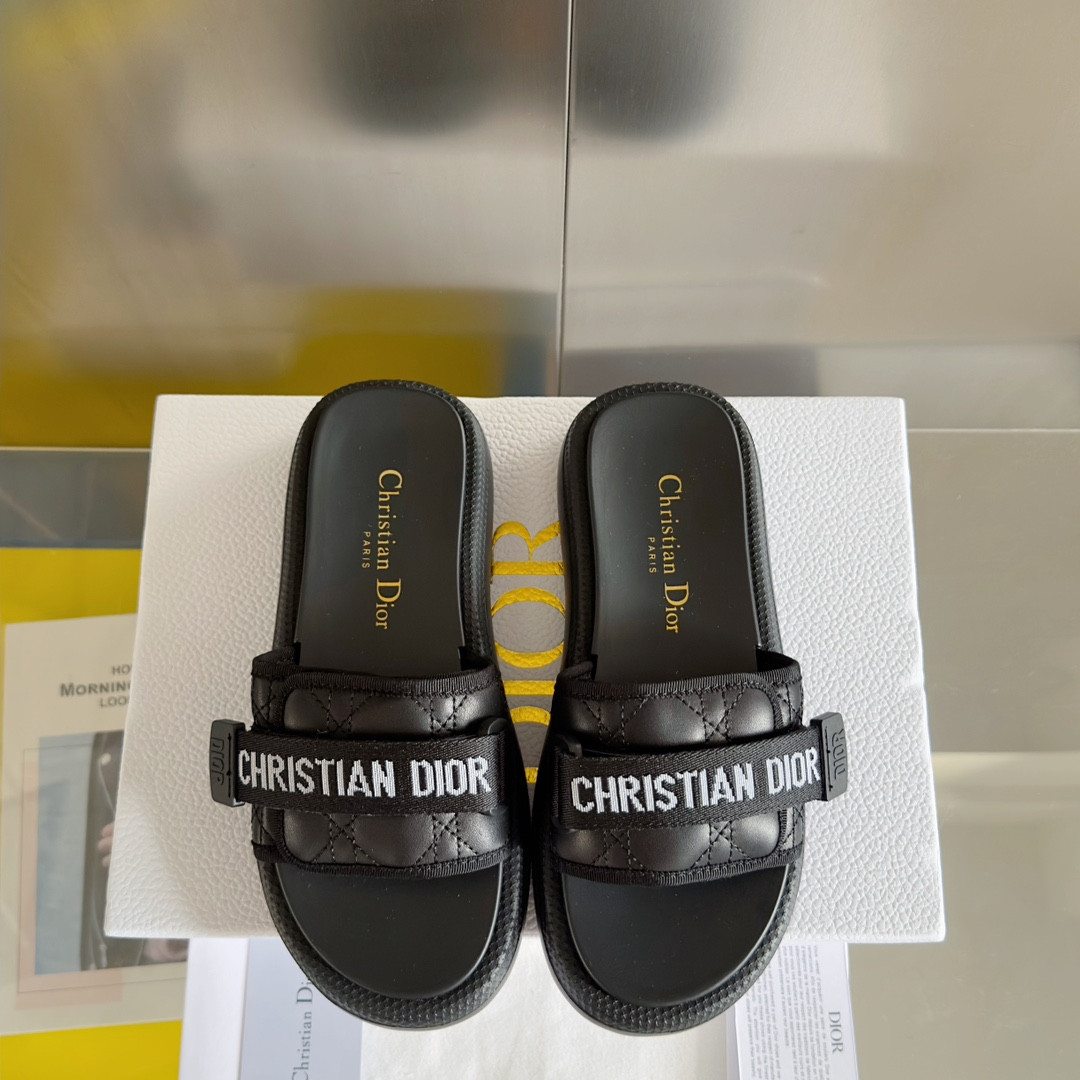 UA Dioriviera Dio(r)evolution Slide Black