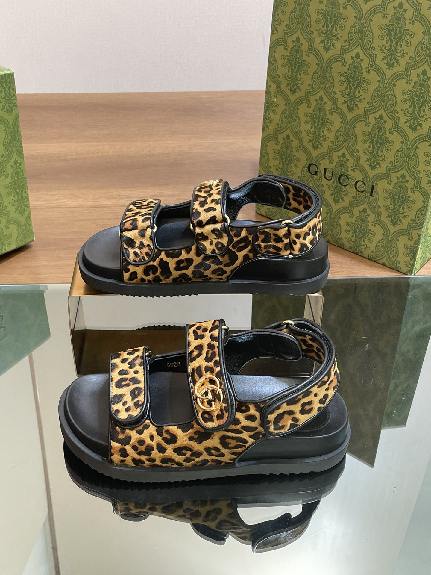 UA GUCCI WOMEN