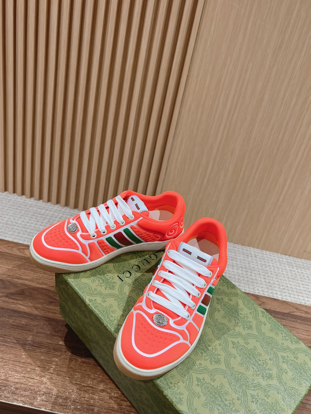 UA GUCCI SCREENER SNEAKER WITH WEB