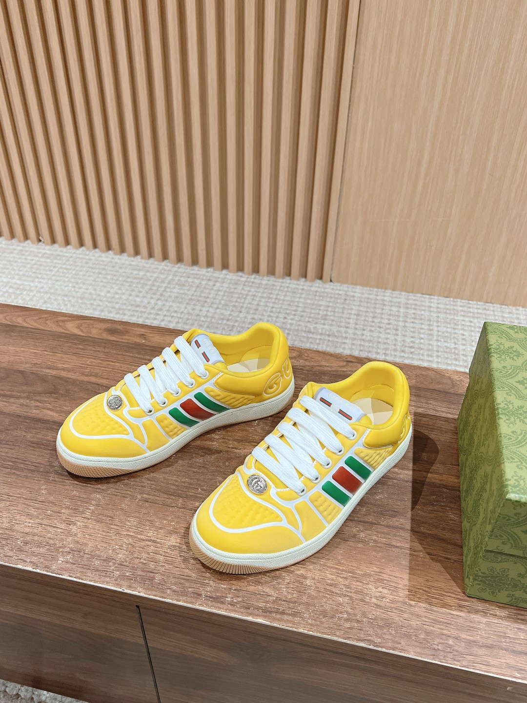 UA GUCCI SCREENER SNEAKER WITH WEB