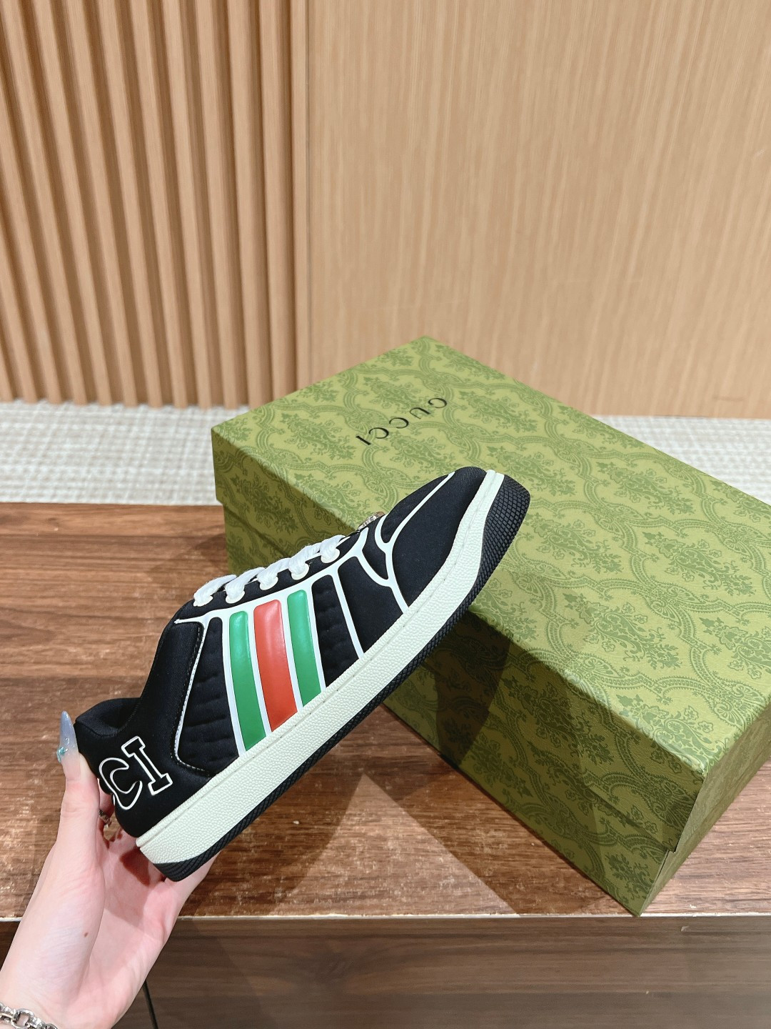 UA GUCCI SCREENER SNEAKER WITH WEB