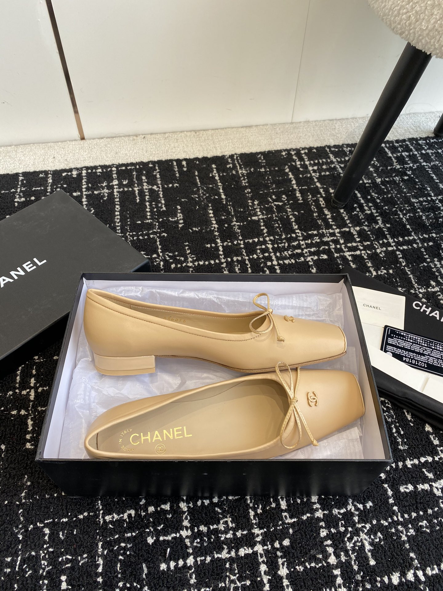 UA CHANEL VINTAGE BALLET FLATS